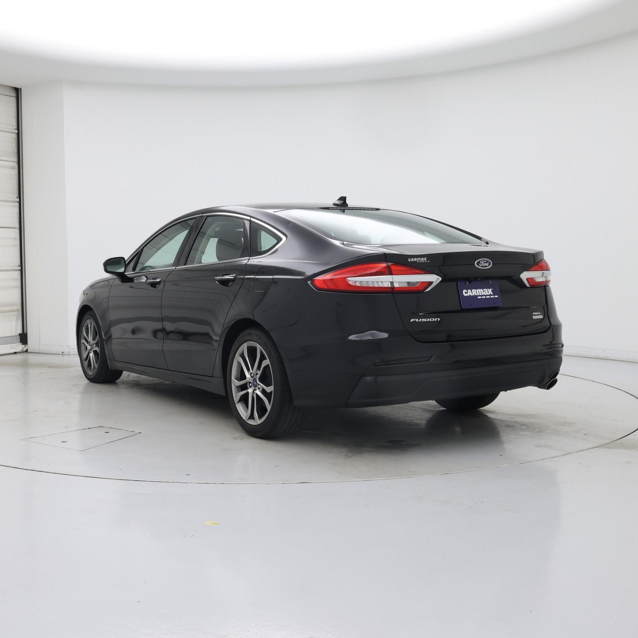 Thumbnail: 2019 Ford Fusion - 2