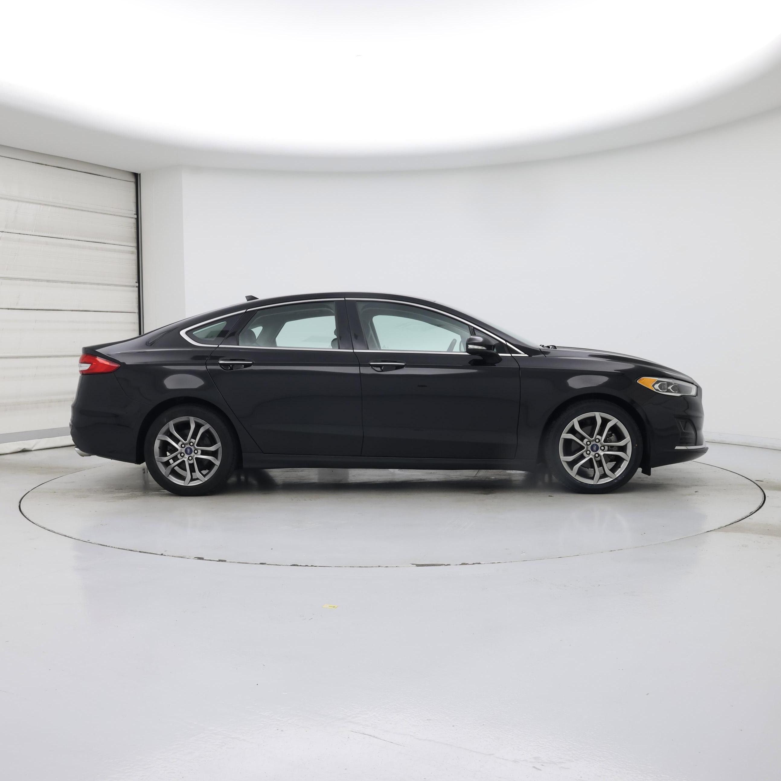 Thumbnail: 2019 Ford Fusion - 7