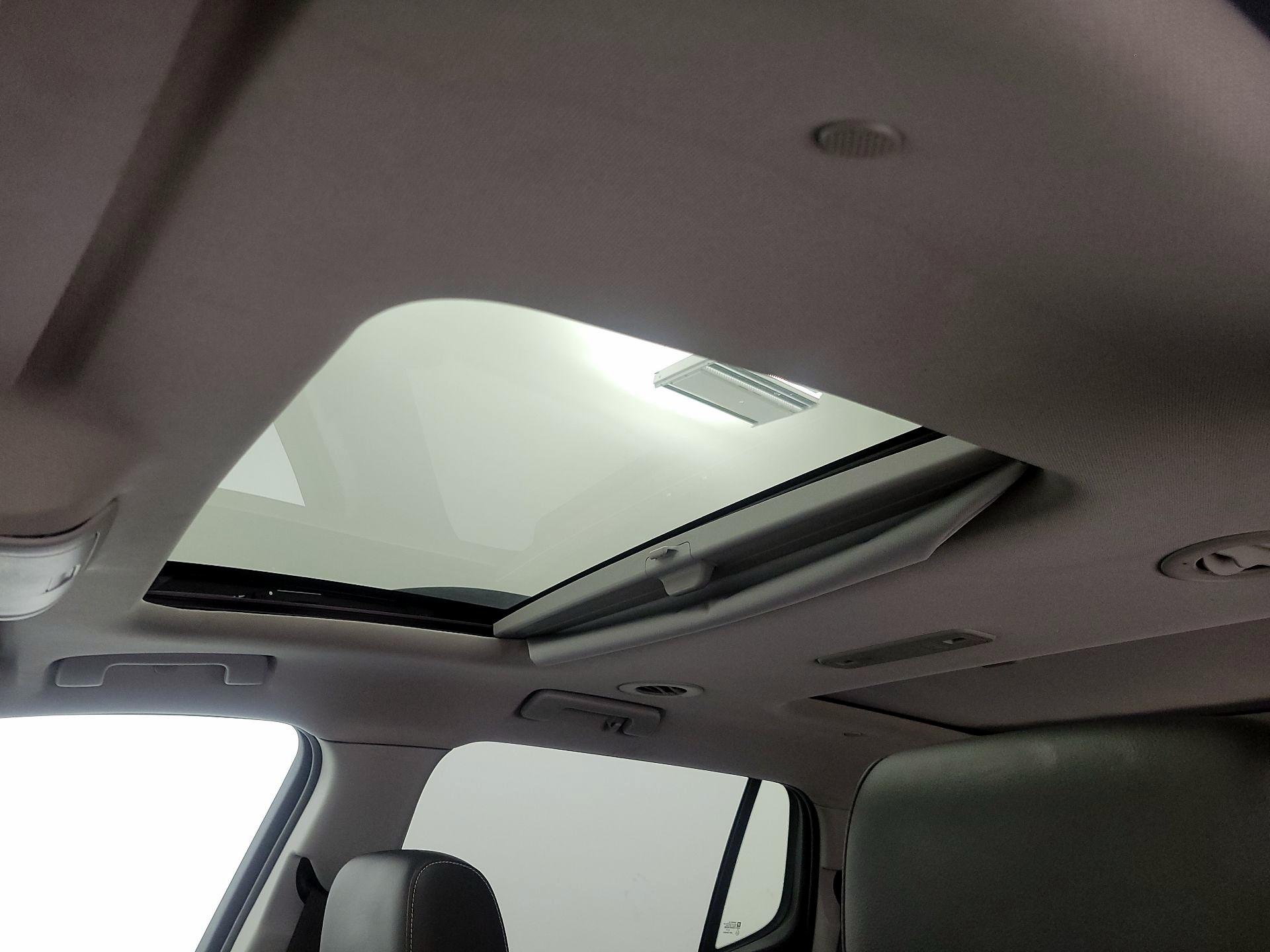 Thumbnail: 2019 GMC Acadia - 19