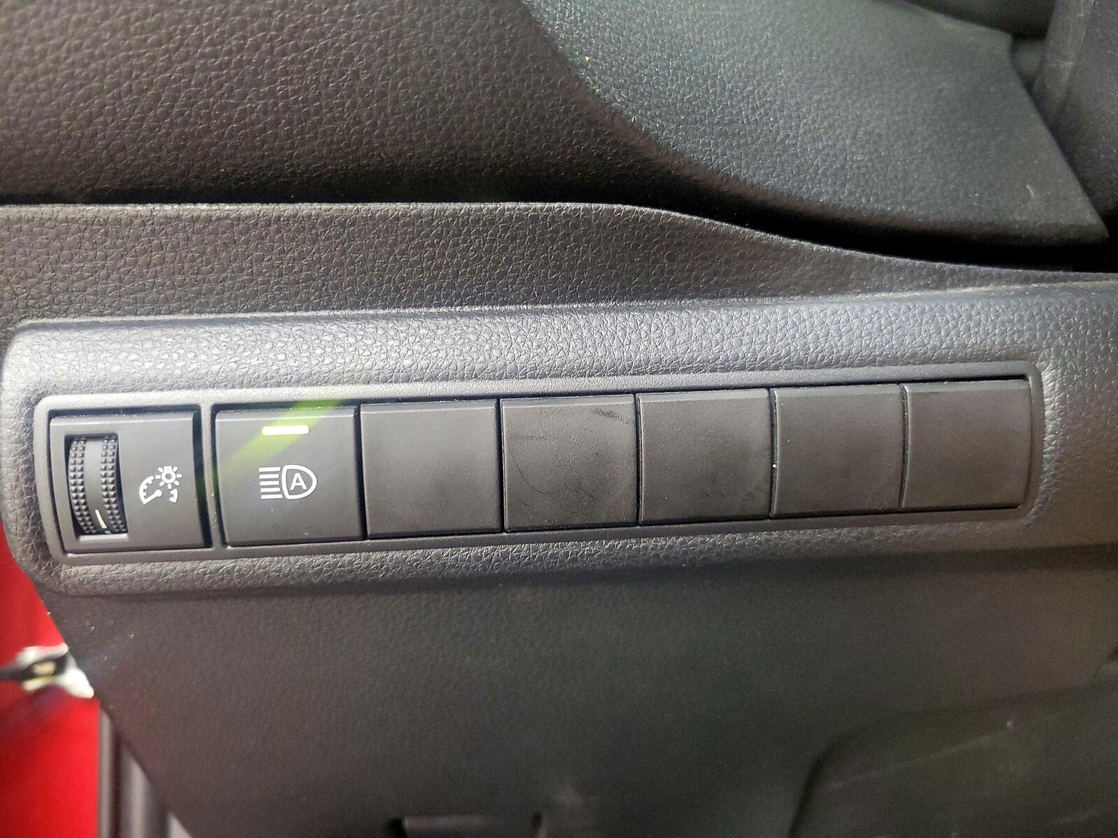 2021 Toyota Corolla LE - Photo 14
