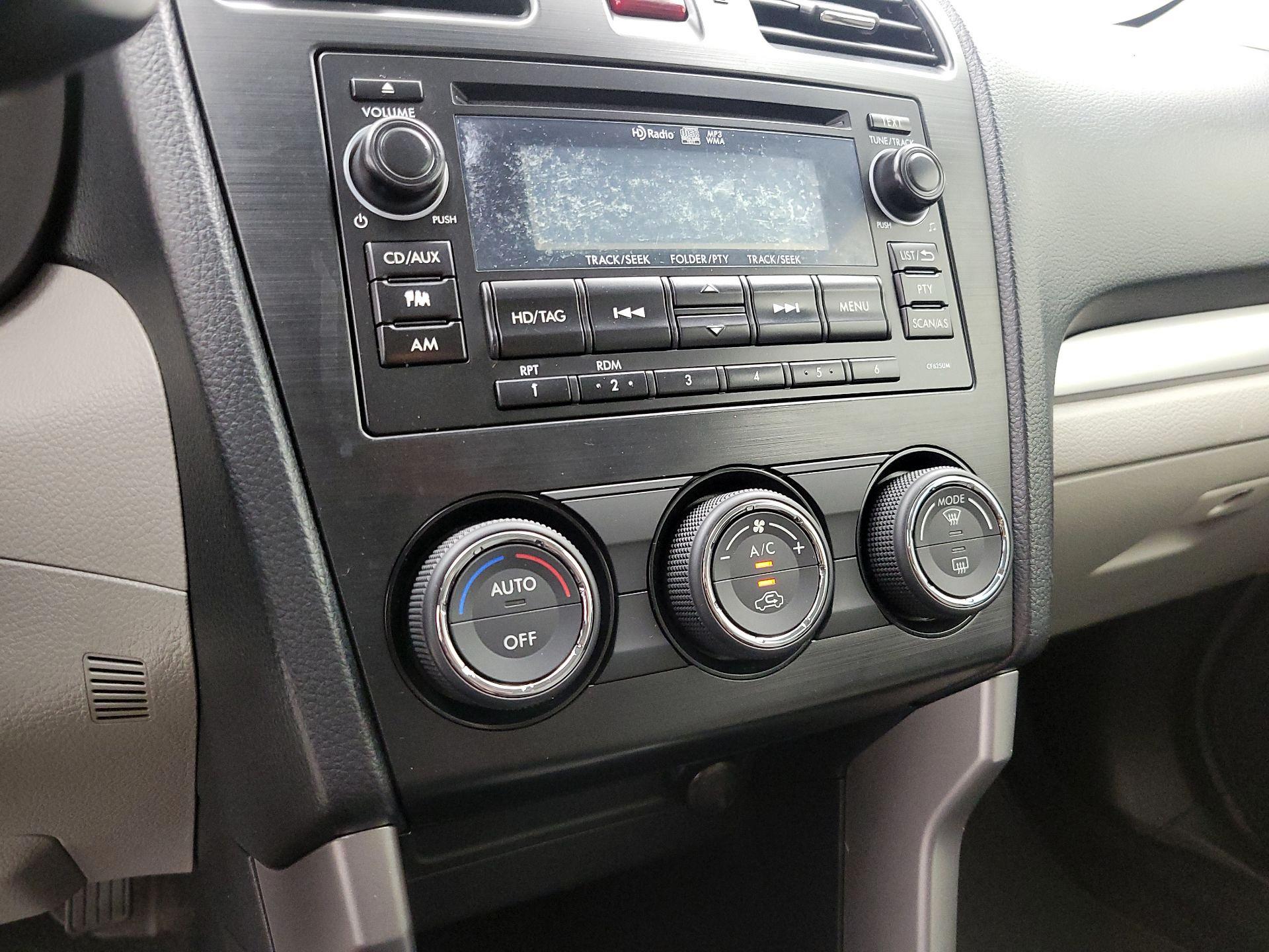 Thumbnail: 2015 Subaru Forester - 16