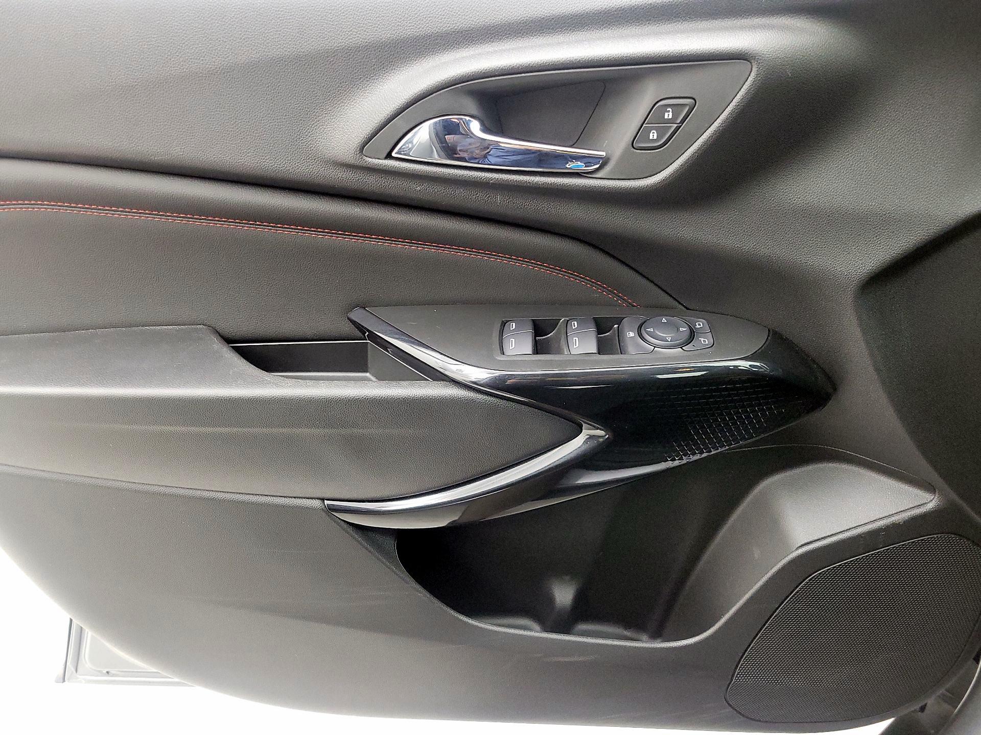 Thumbnail: 2025 Chevrolet Trax - 12
