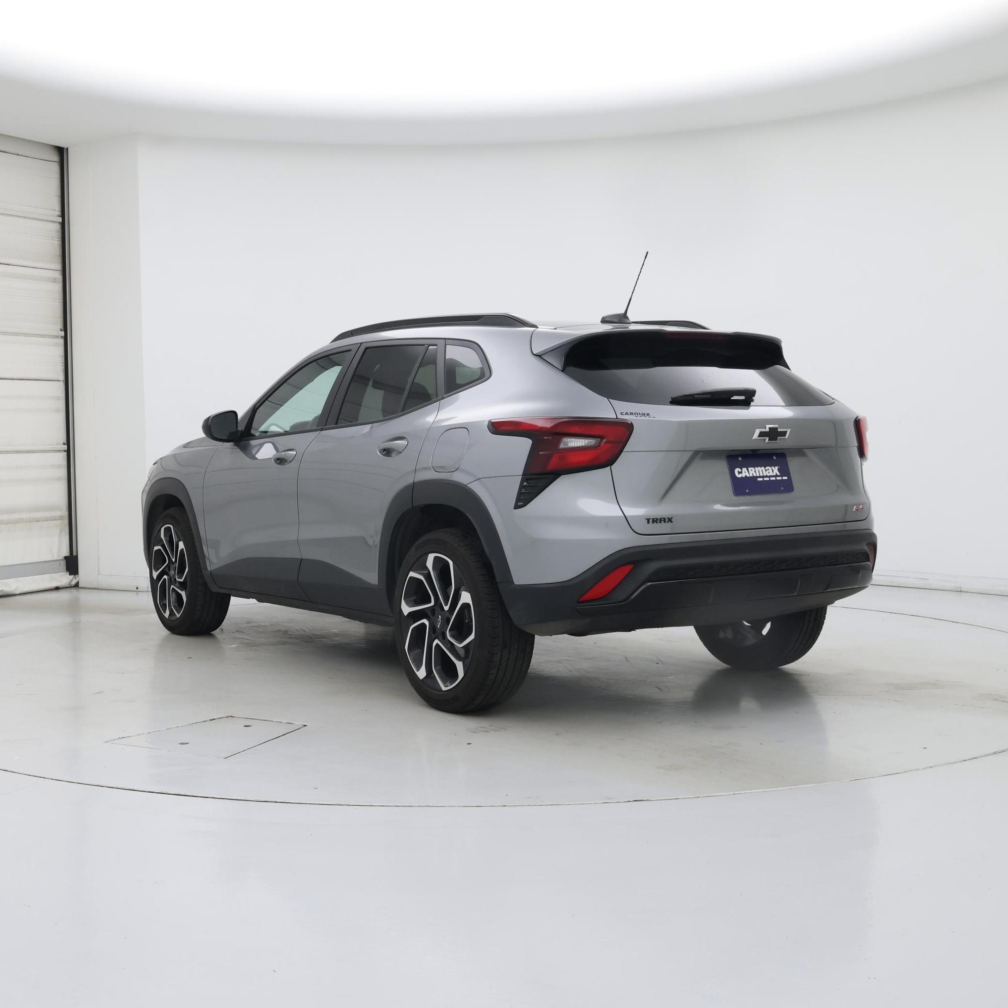 Thumbnail: 2025 Chevrolet Trax - 2