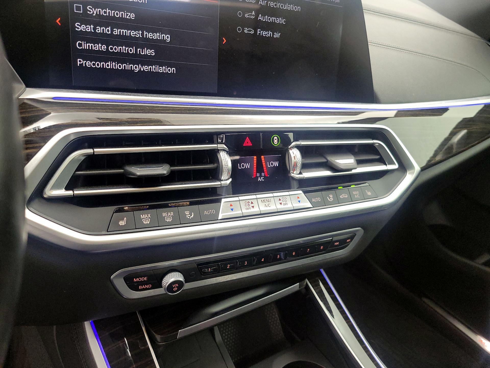 Thumbnail: 2021 BMW X5 - 17