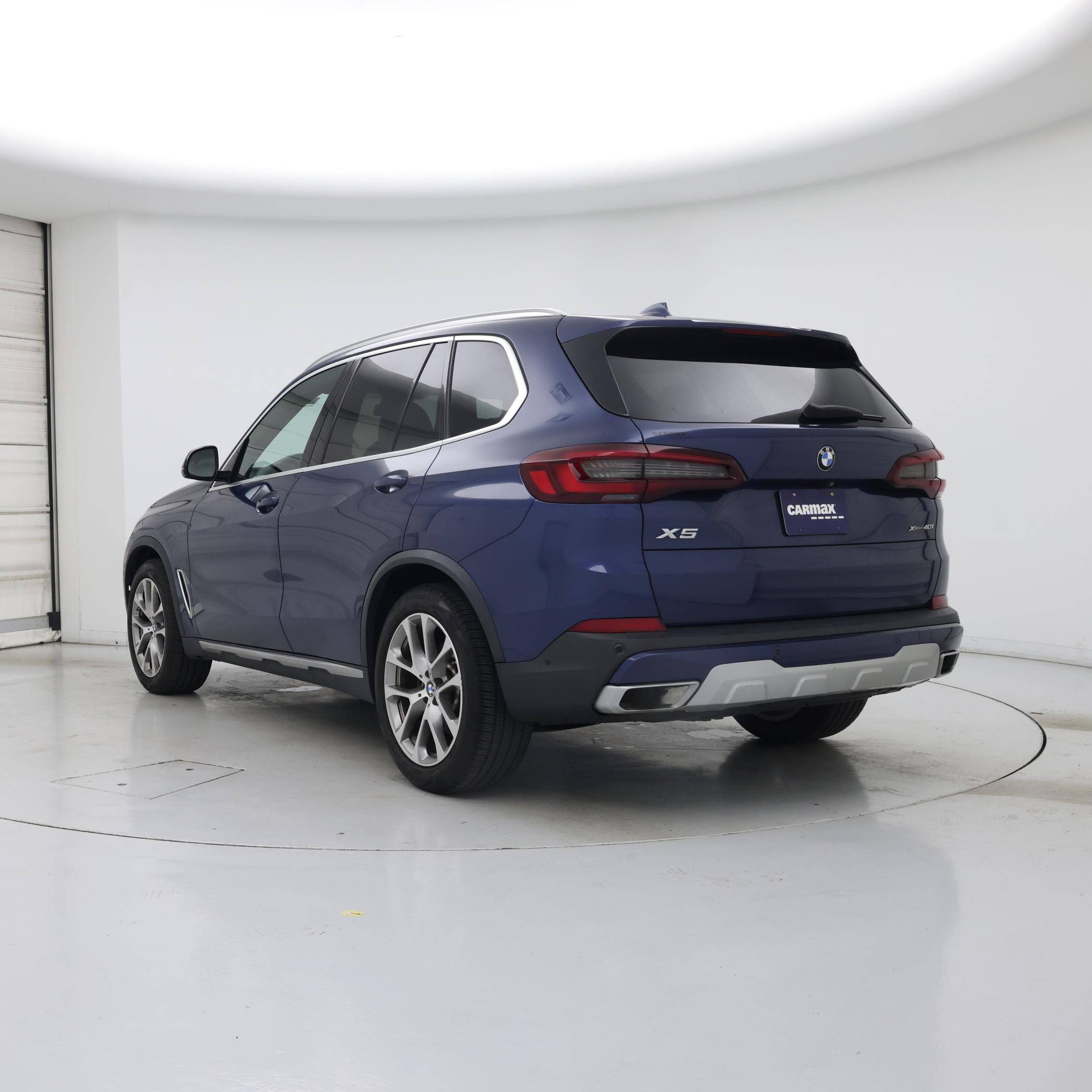 Thumbnail: 2021 BMW X5 - 2