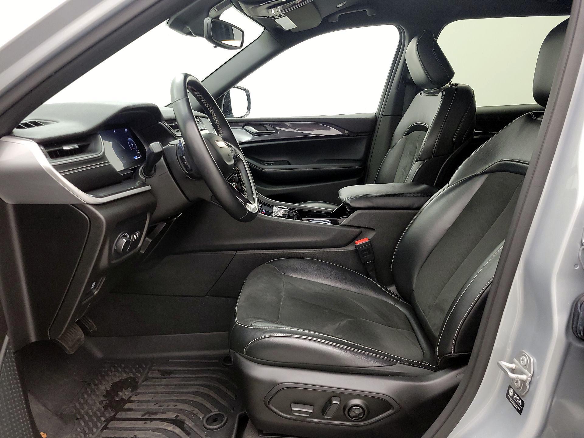 Thumbnail: 2021 Jeep Grand Cherokee L - 11