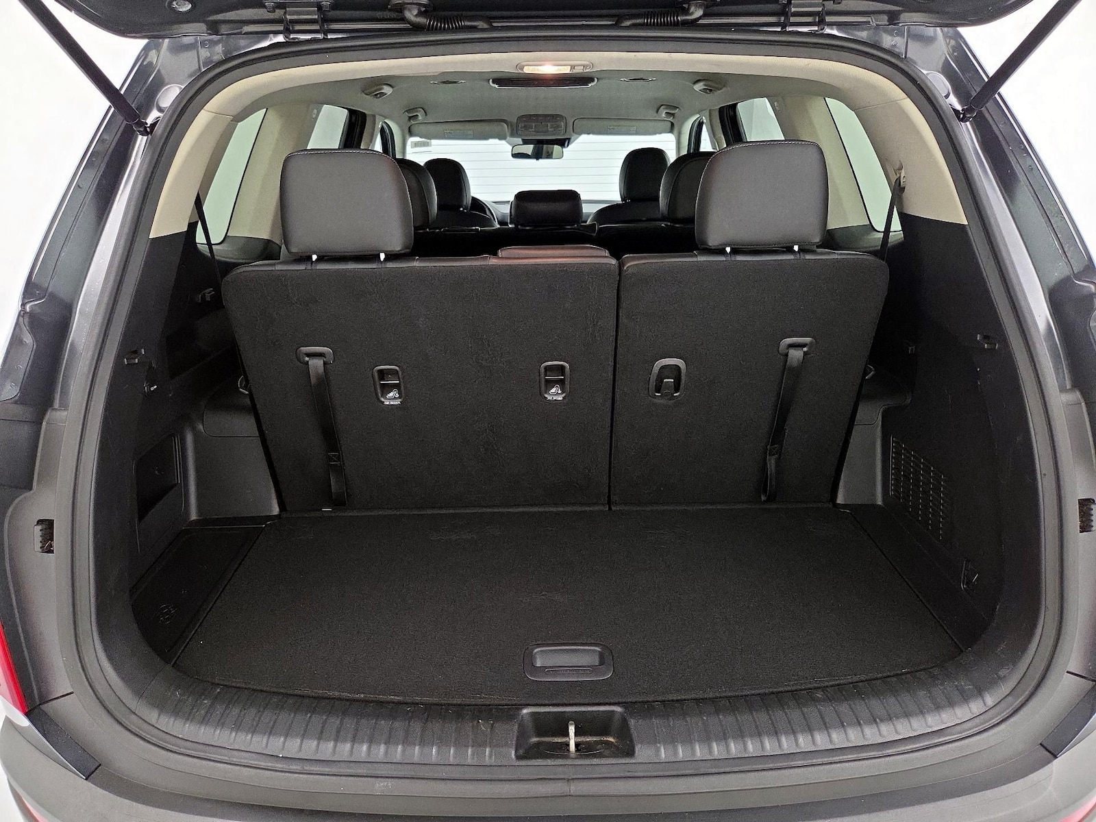2021 Kia Telluride LX - Photo 22