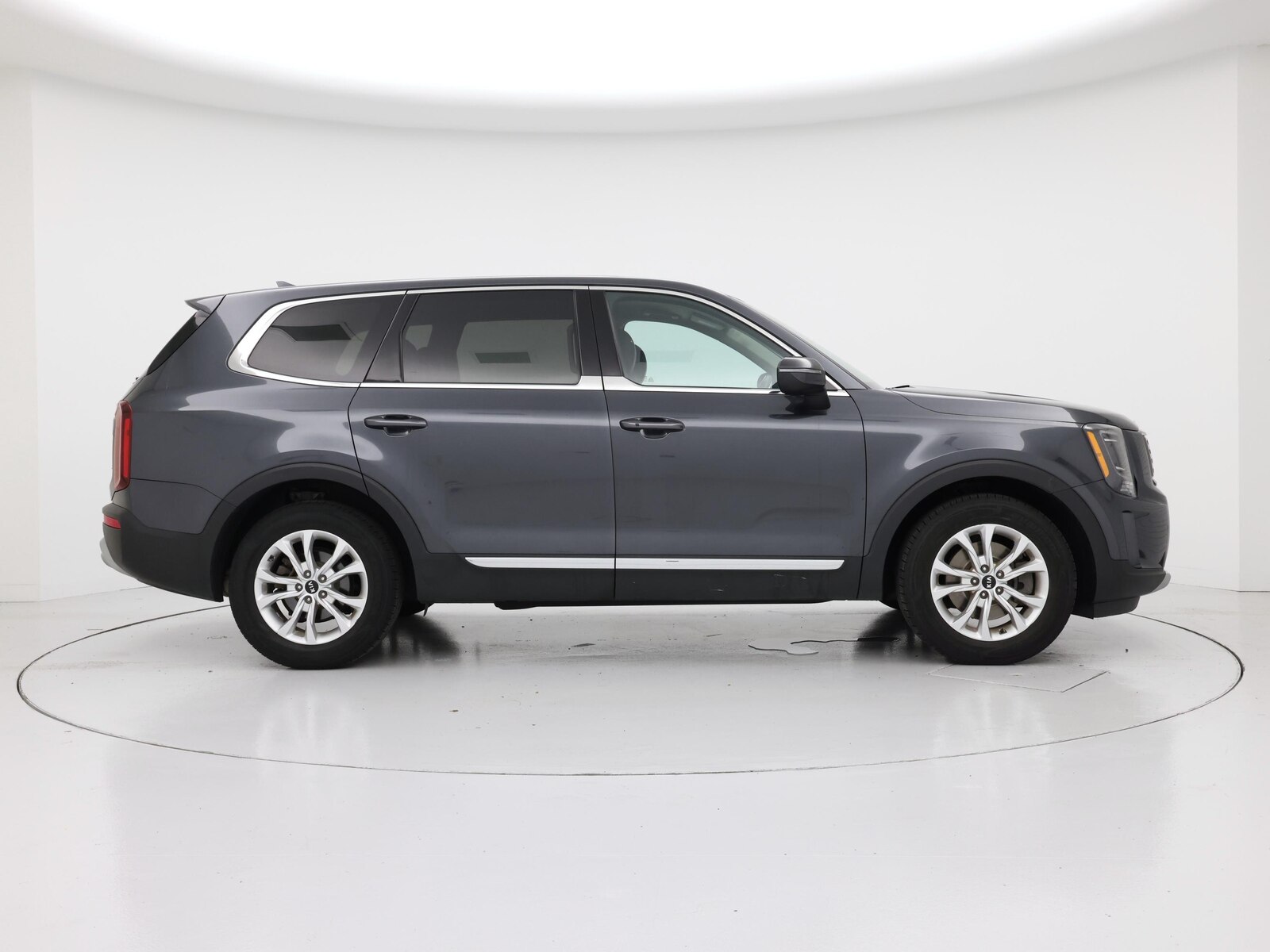 2021 Kia Telluride LX - Photo 8