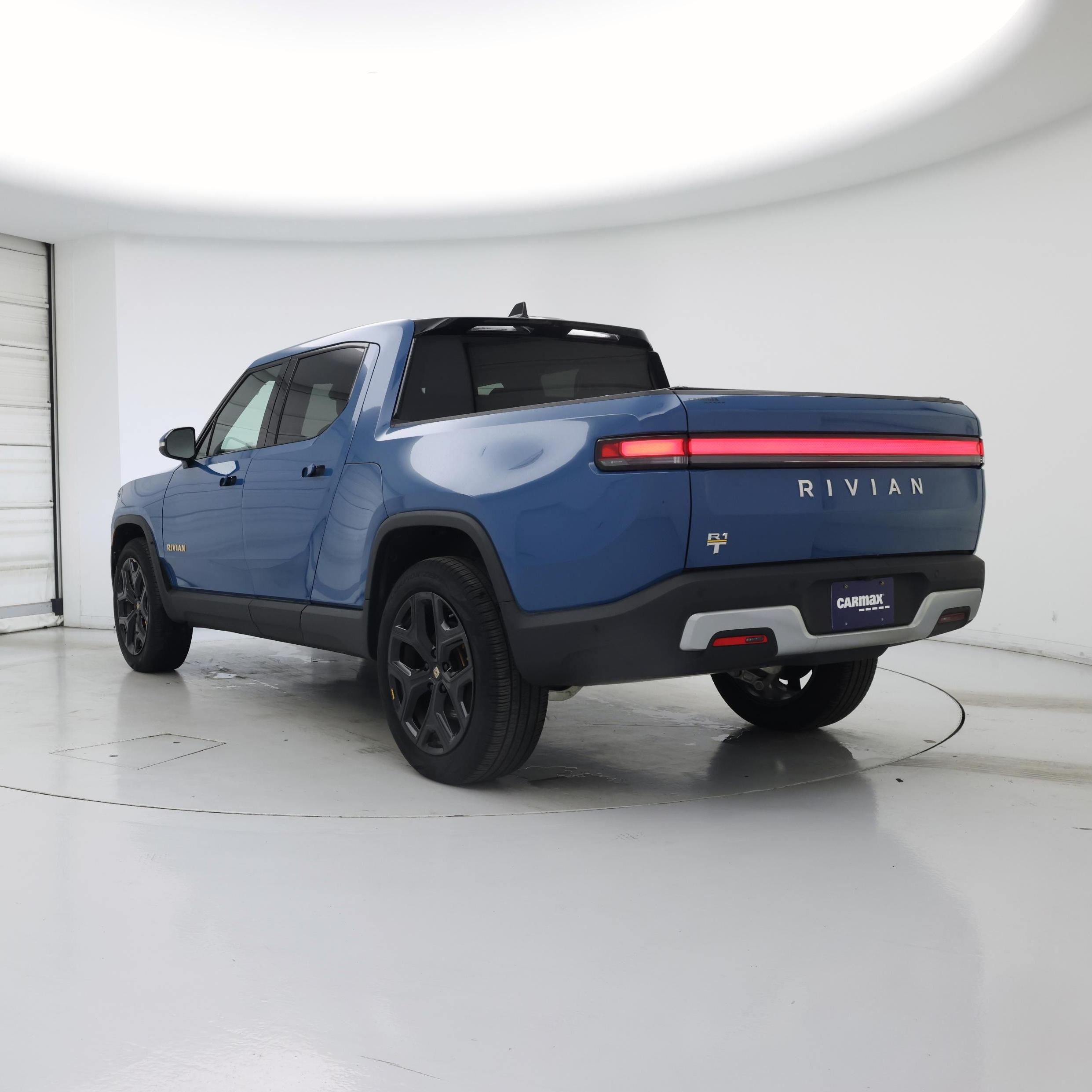 Thumbnail: 2022 Rivian R1T - 2
