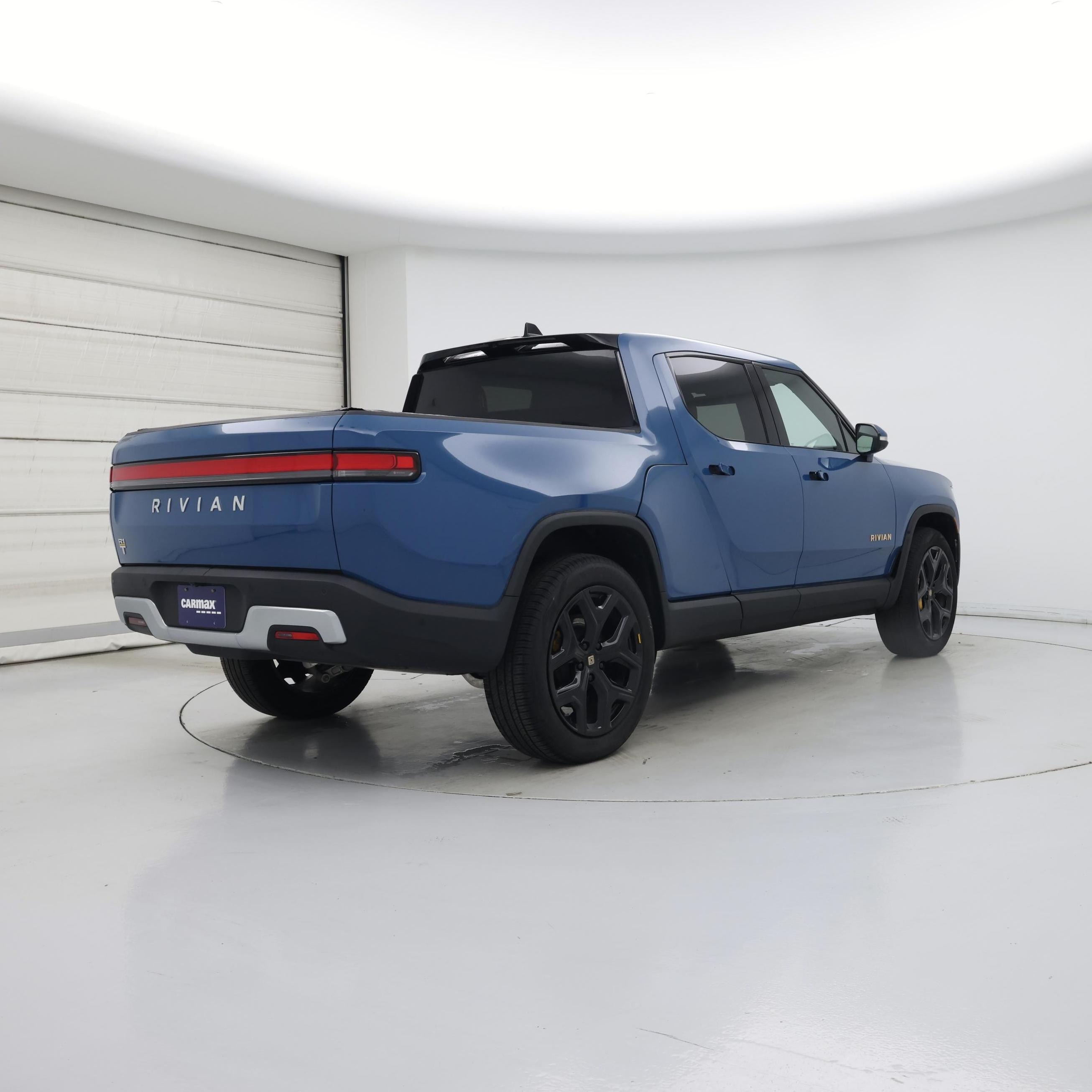 Thumbnail: 2022 Rivian R1T - 8