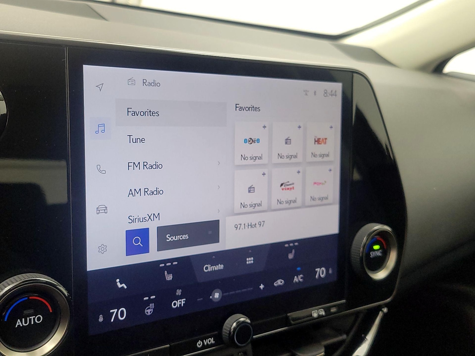 2022 Lexus NX 250 - Photo 16