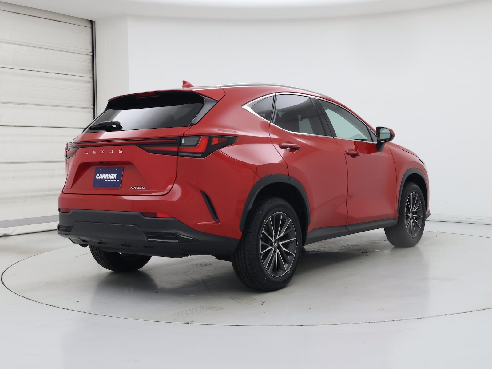 2022 Lexus NX 250 - Photo 9