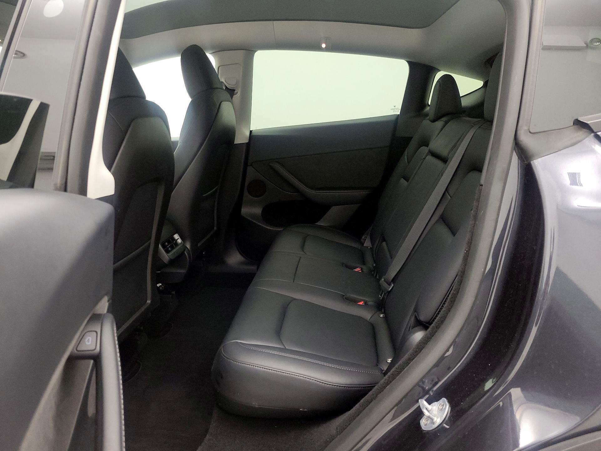 Thumbnail: 2024 Tesla Model Y - 18