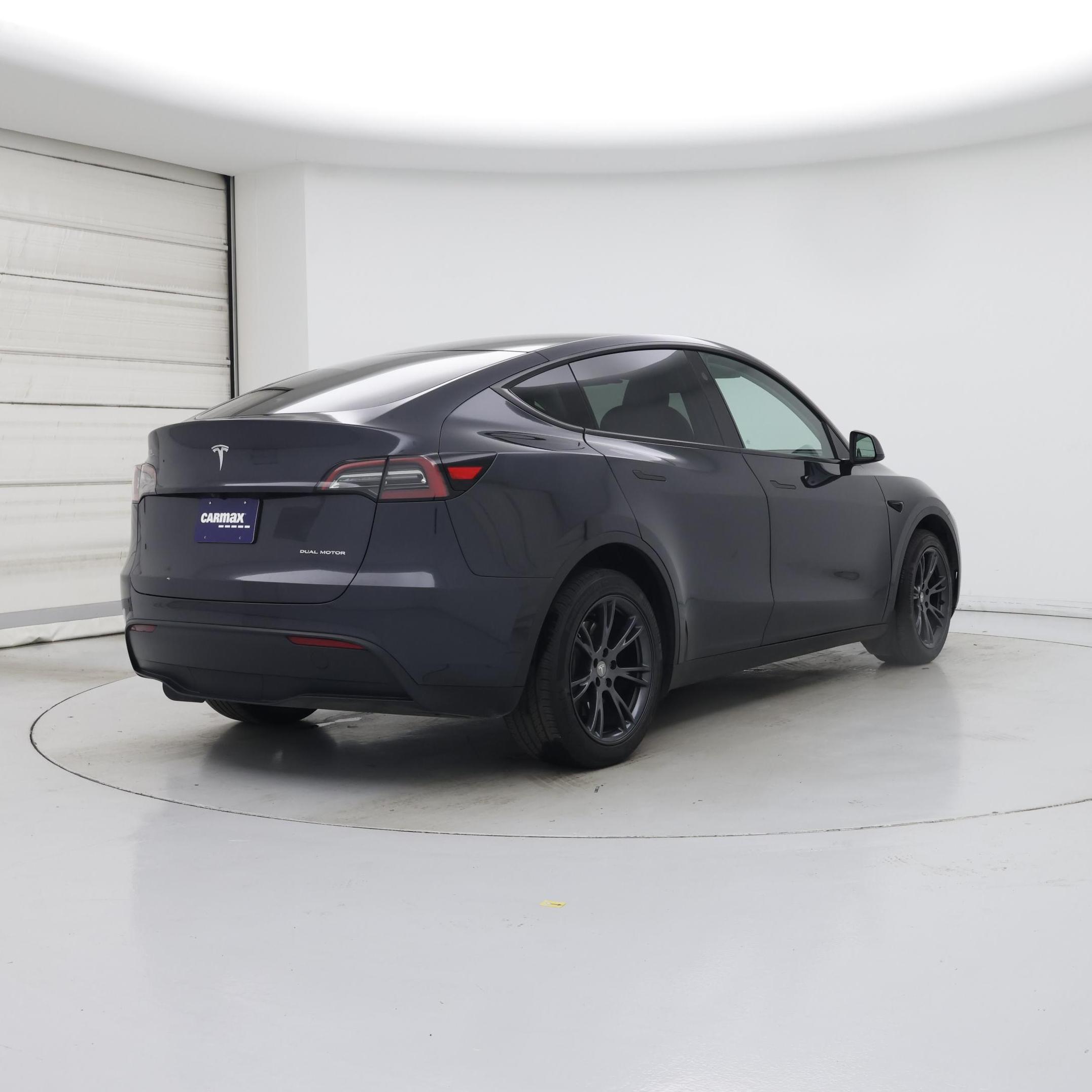 Thumbnail: 2024 Tesla Model Y - 8