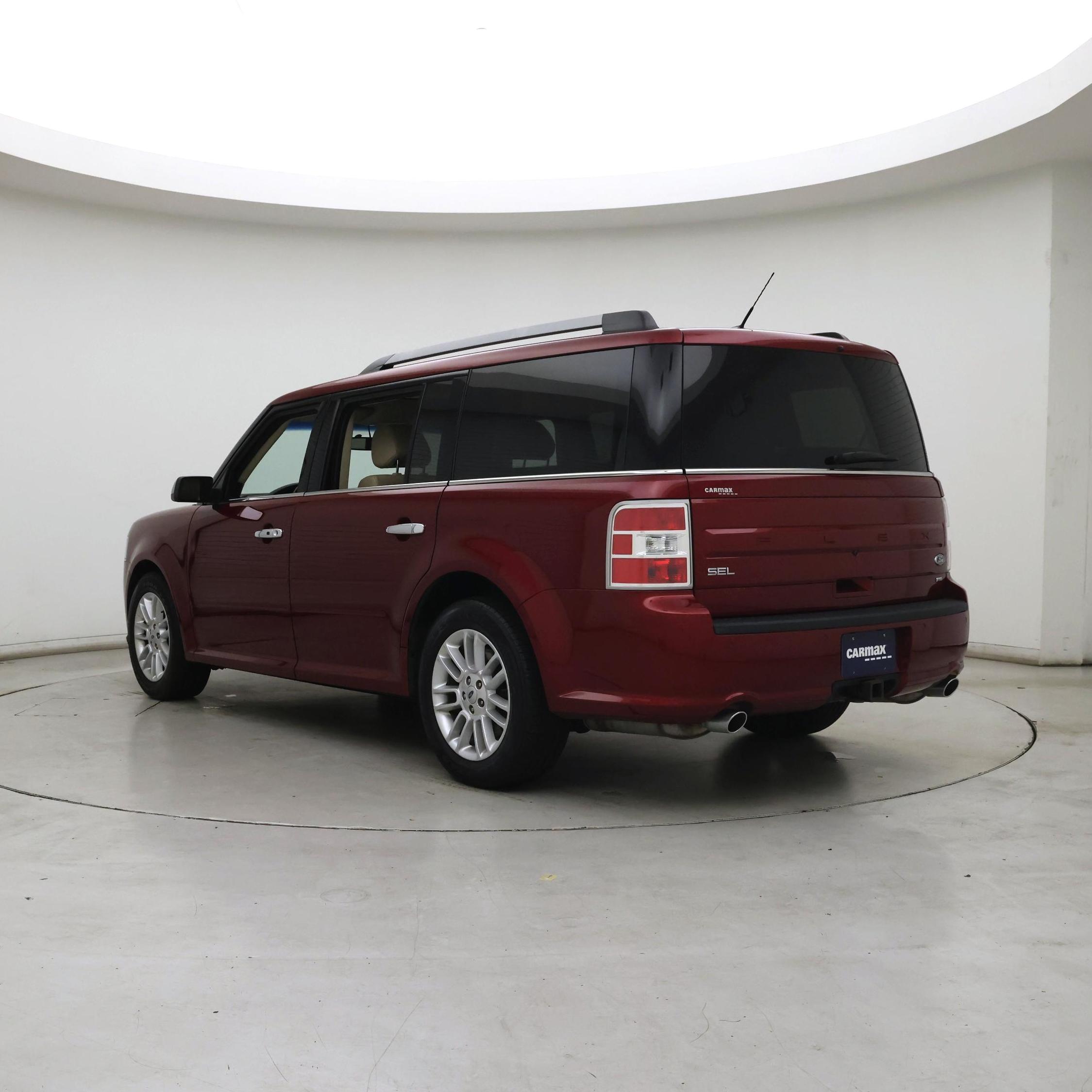 Thumbnail: 2019 Ford Flex - 2