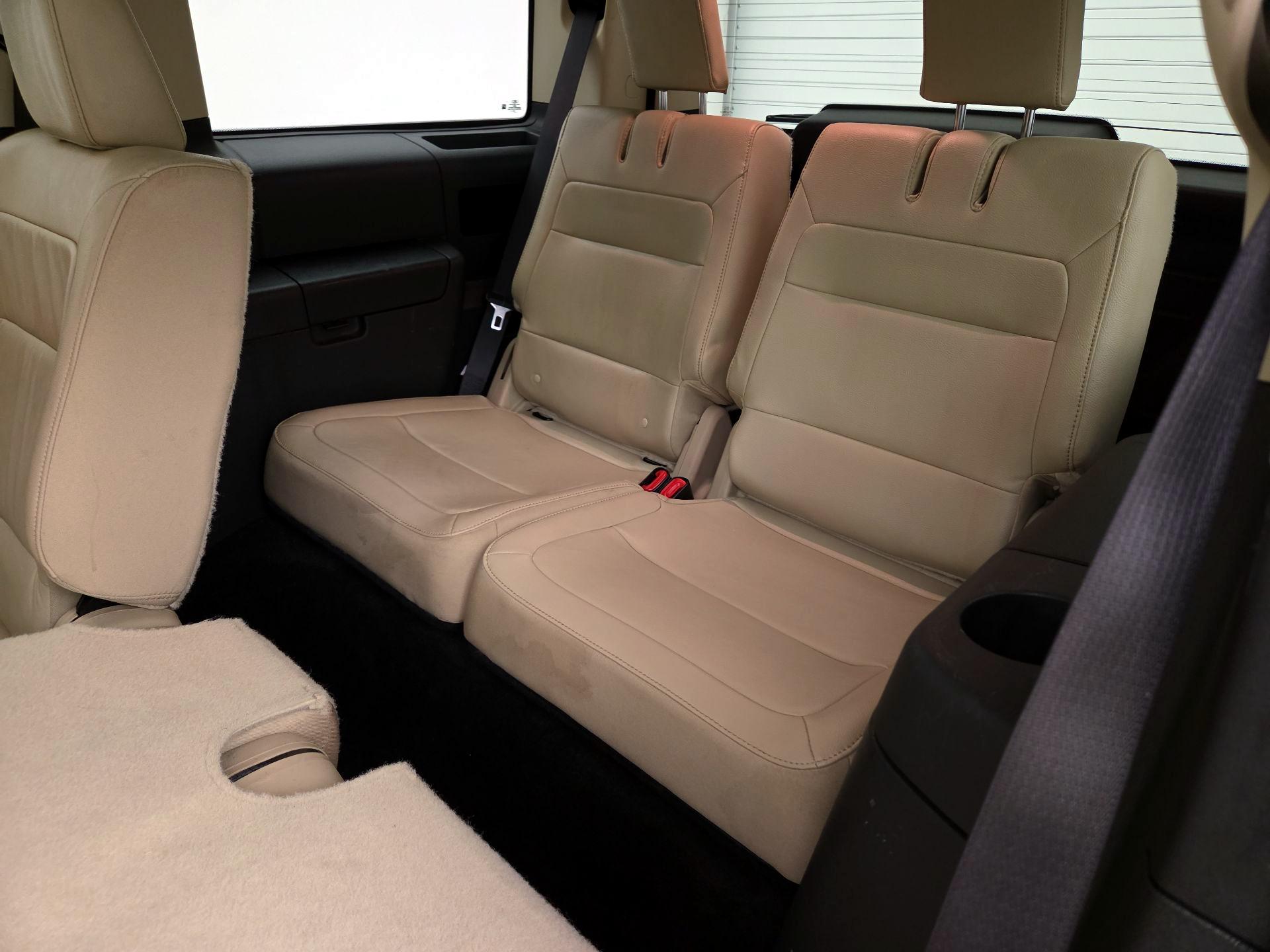 Thumbnail: 2019 Ford Flex - 20