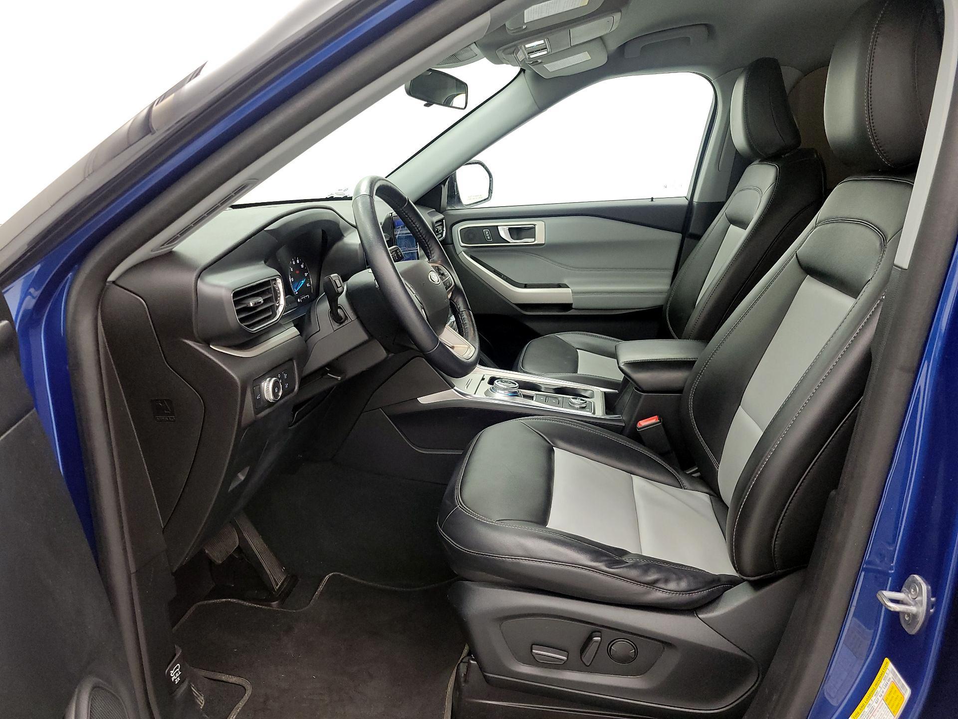 Thumbnail: 2022 Ford Explorer - 11