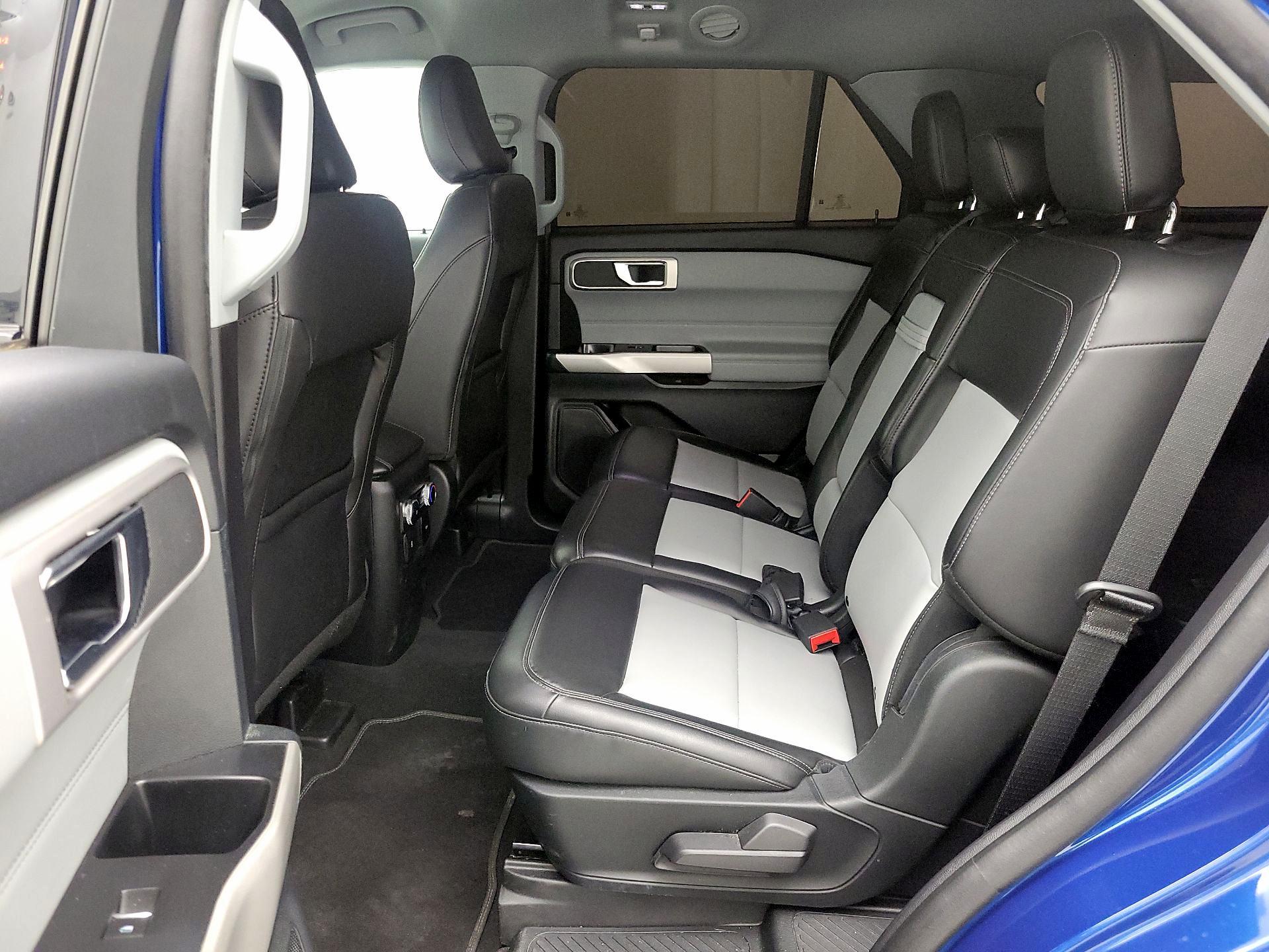 Thumbnail: 2022 Ford Explorer - 20