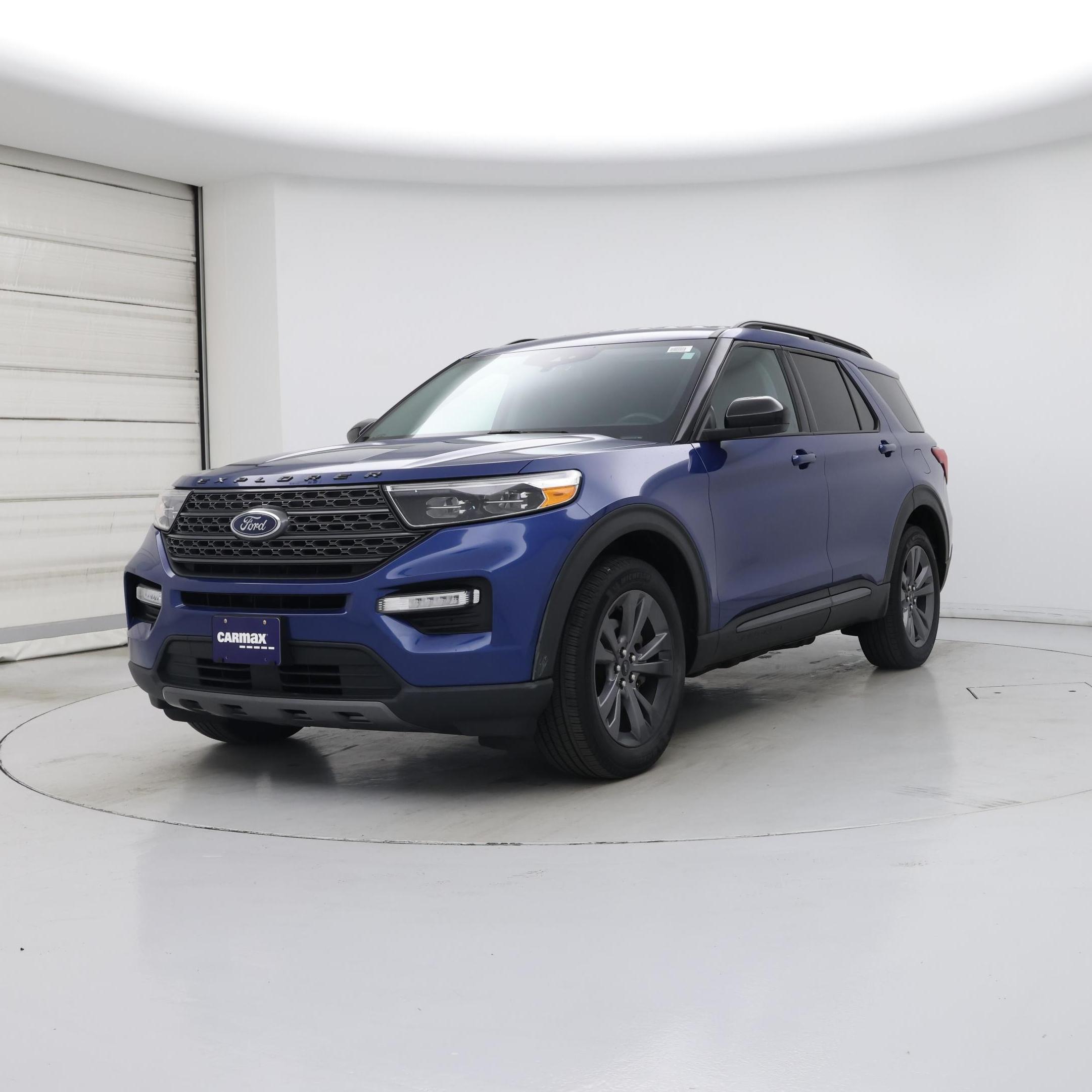 Thumbnail: 2022 Ford Explorer - 4