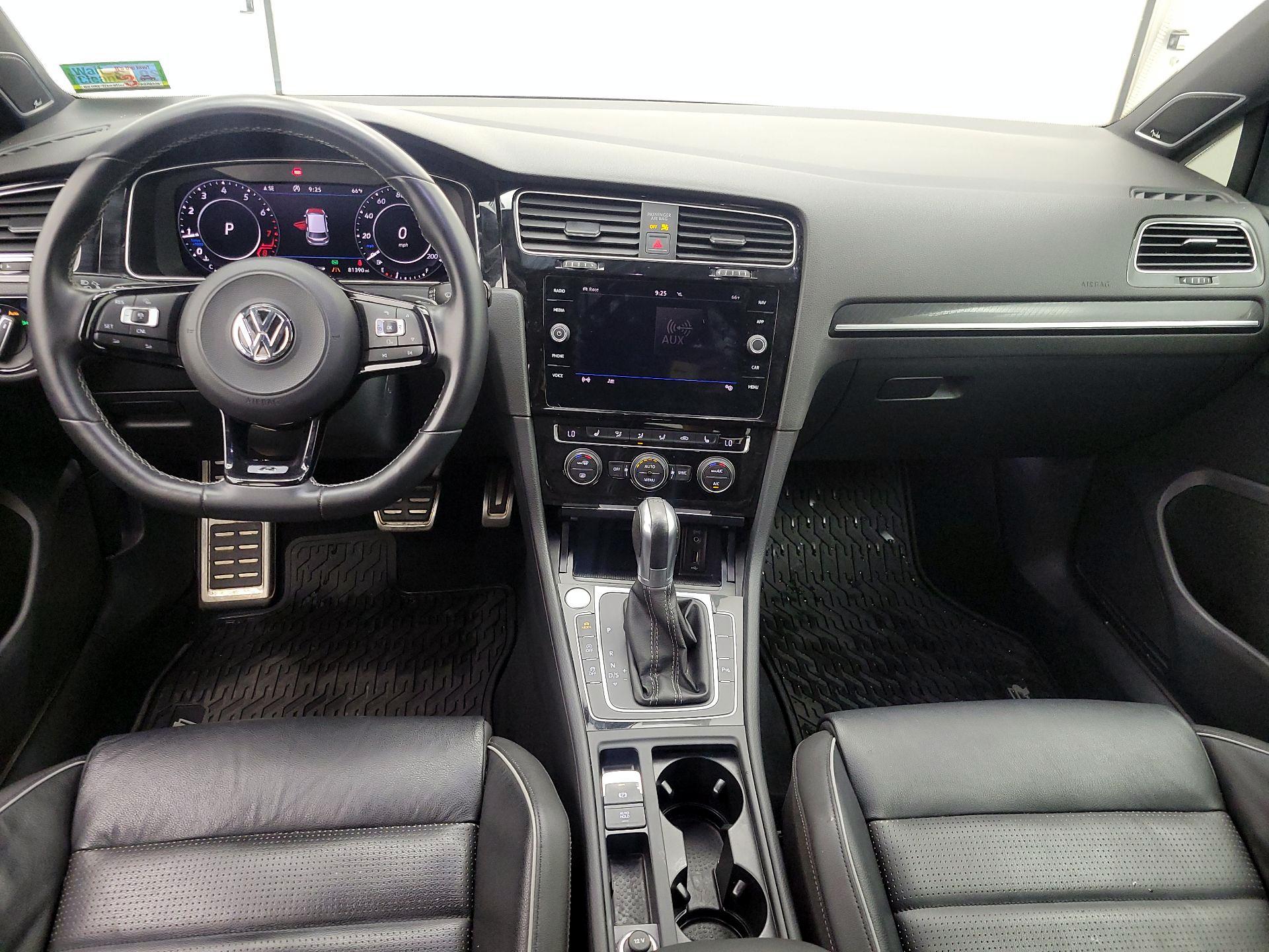 Thumbnail: 2018 Volkswagen Golf - 9