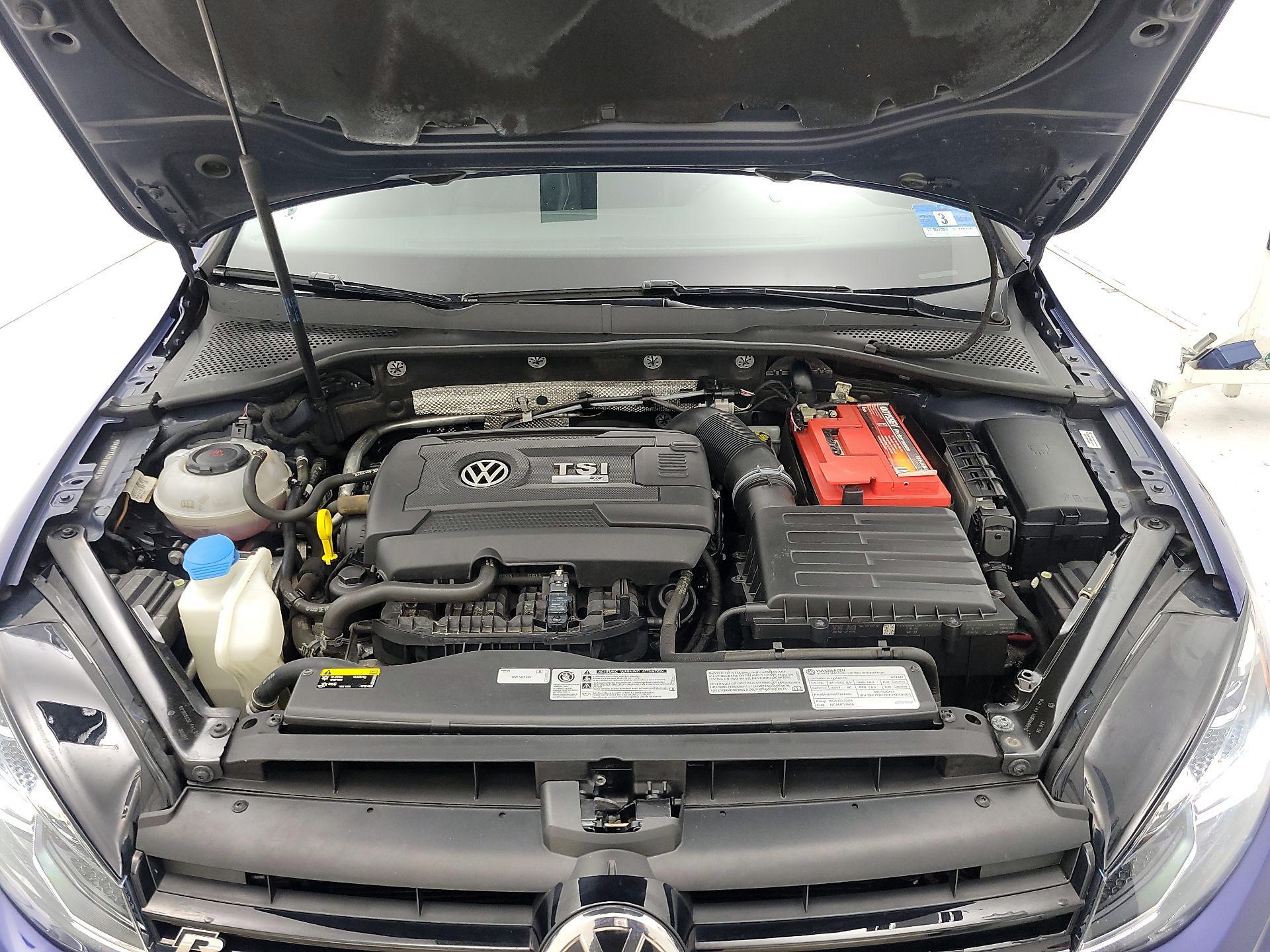 Thumbnail: 2018 Volkswagen Golf - 20