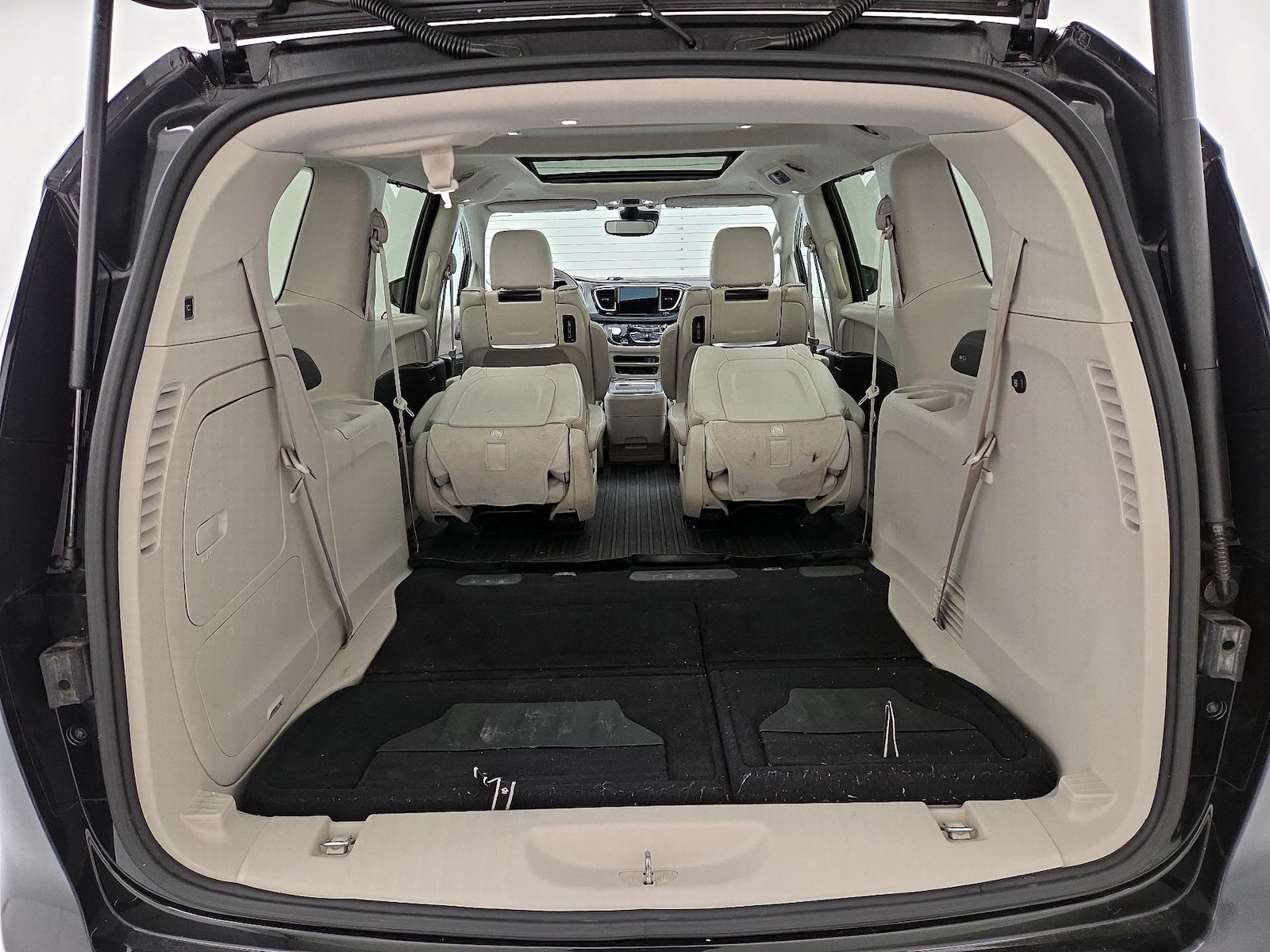 2018 Chrysler Pacifica Hybrid Limited - Photo 25