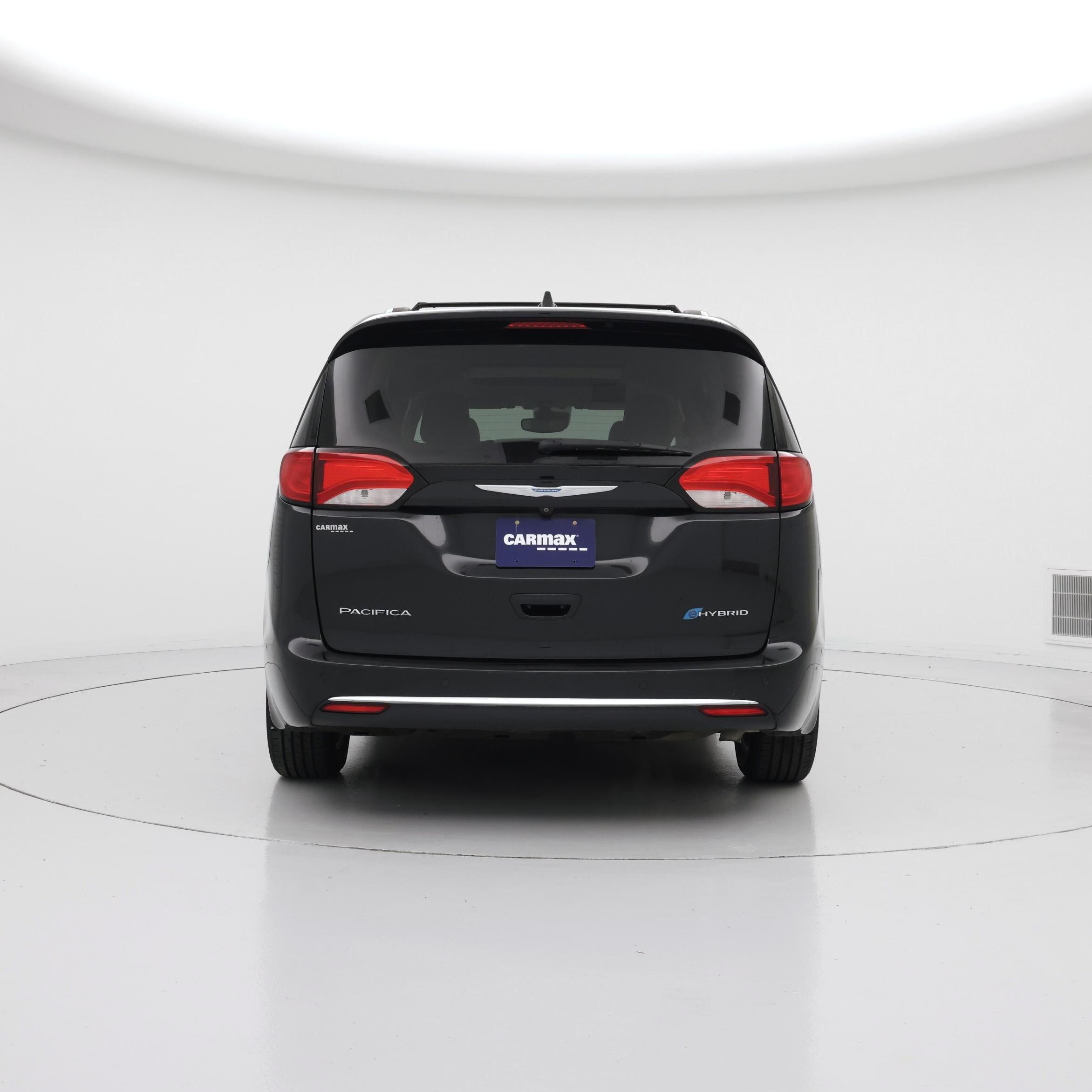 Thumbnail: 2018 Chrysler Pacifica - 6