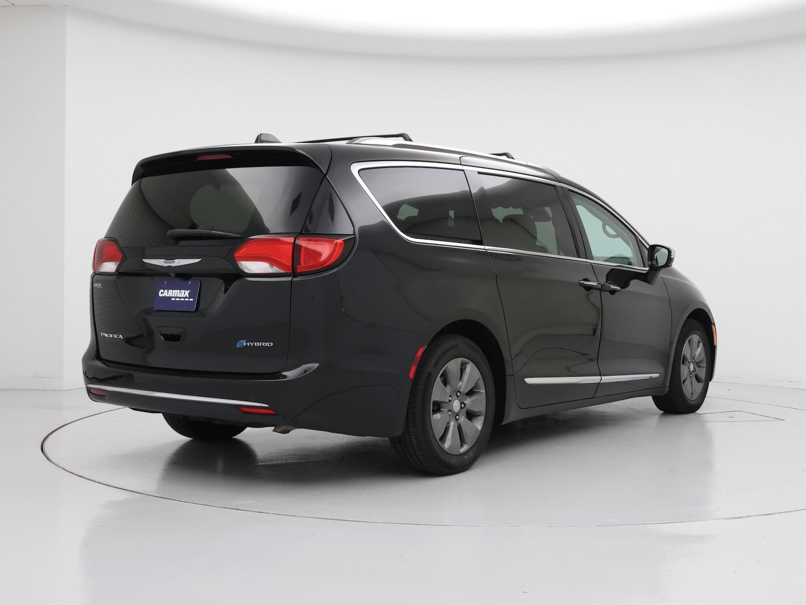 2018 Chrysler Pacifica Hybrid Limited - Photo 9