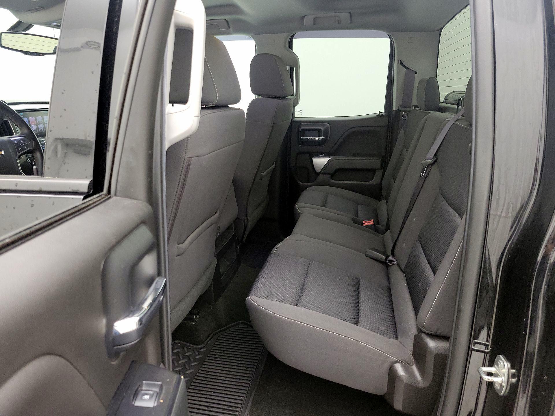 Thumbnail: 2017 Chevrolet Silverado 1500 - 19