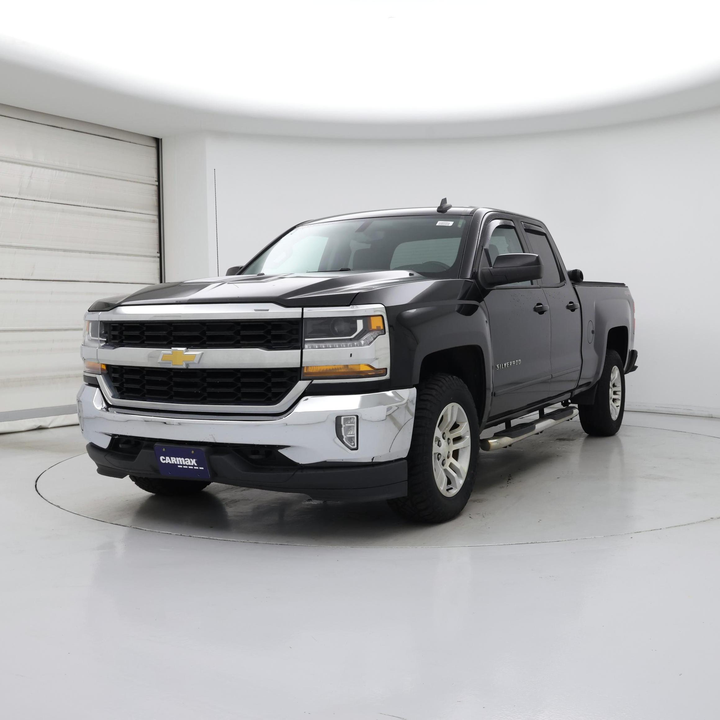 Thumbnail: 2017 Chevrolet Silverado 1500 - 4