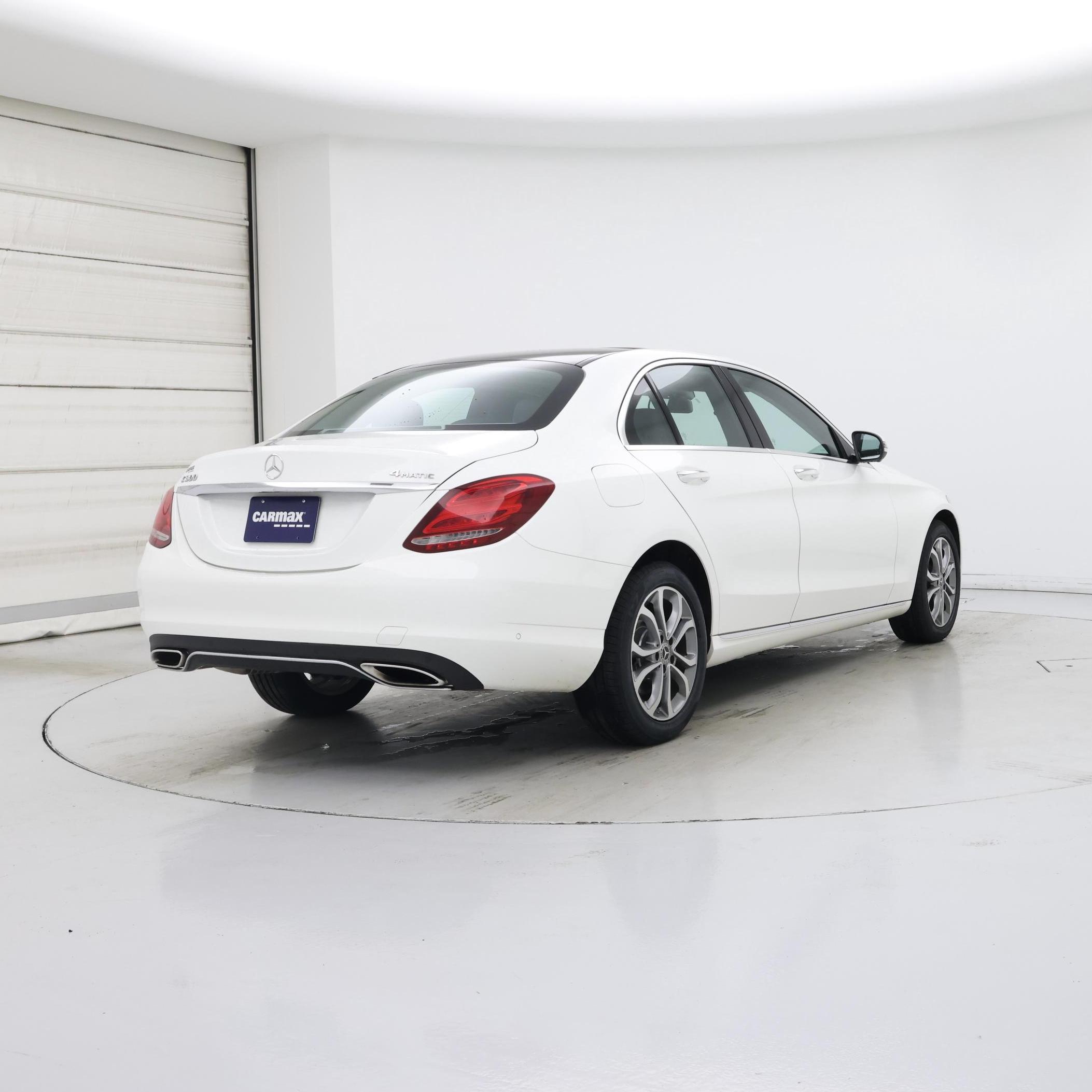 Thumbnail: 2017 Mercedes-Benz C-Class - 8