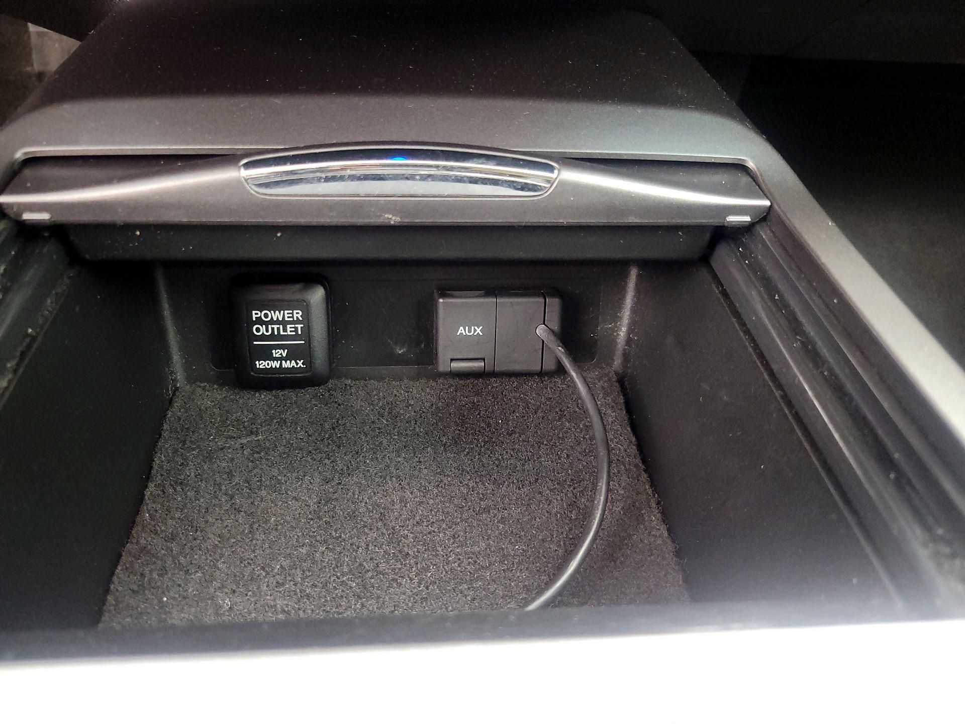 Thumbnail: 2015 Acura RDX - 18