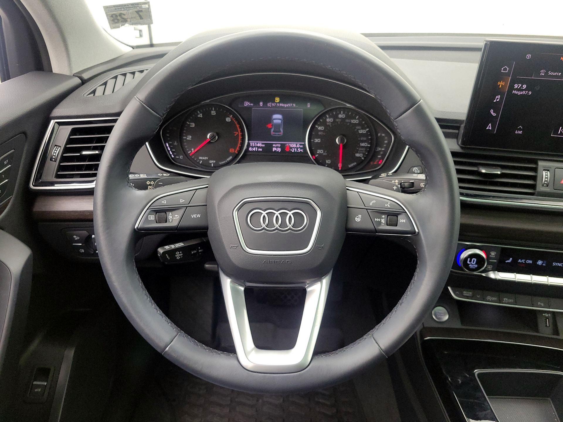 Thumbnail: 2023 Audi Q5 - 10