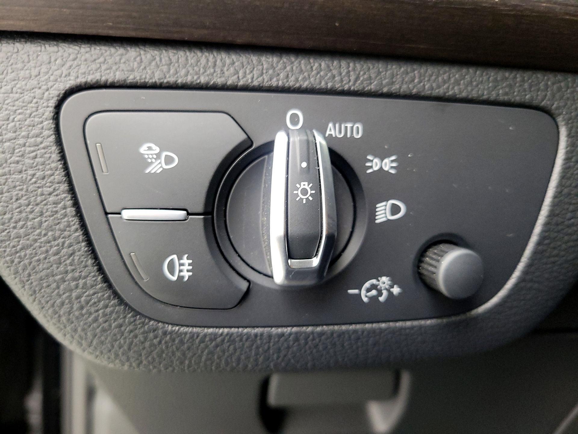 Thumbnail: 2023 Audi Q5 - 13