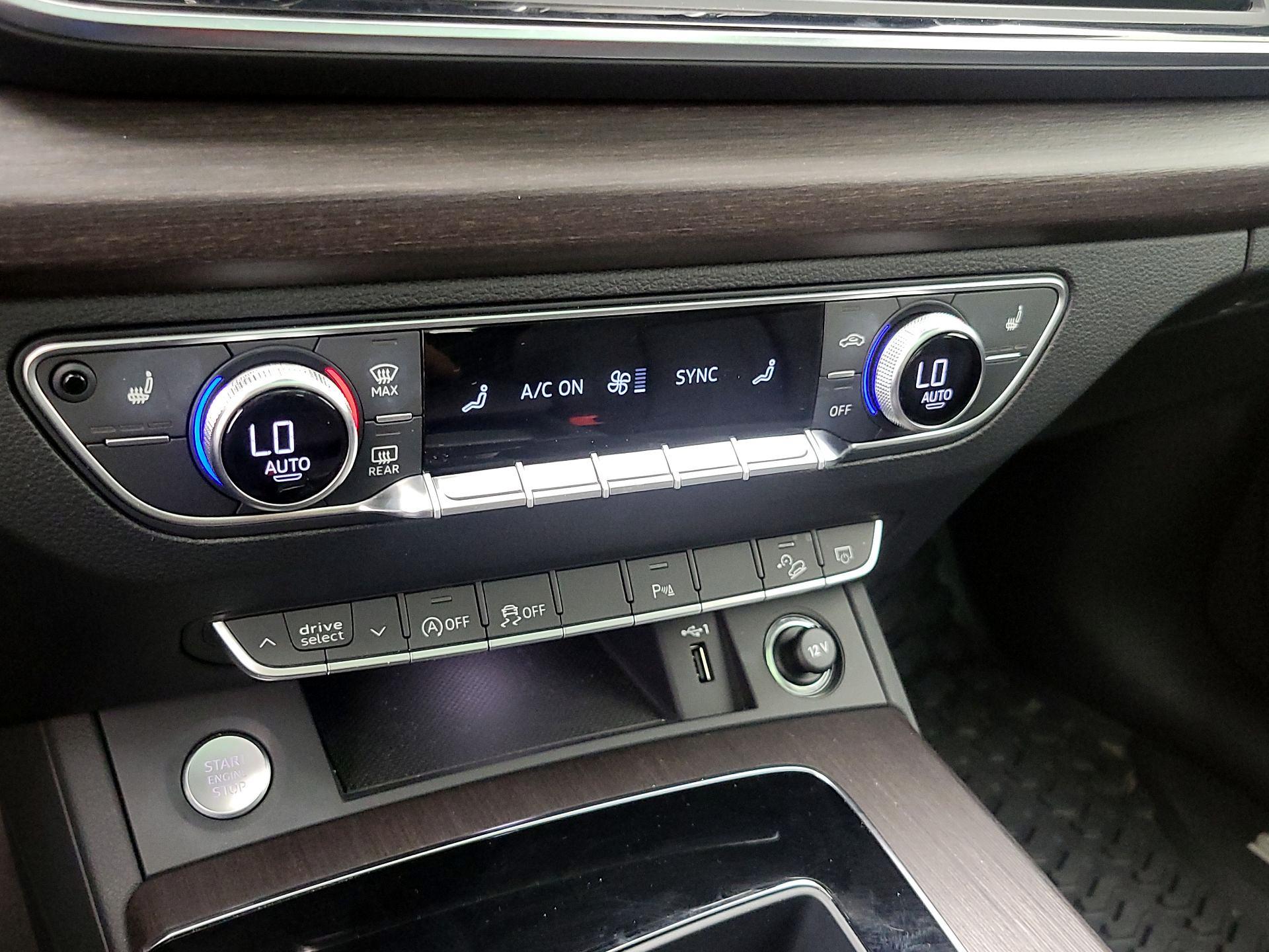 Thumbnail: 2023 Audi Q5 - 16