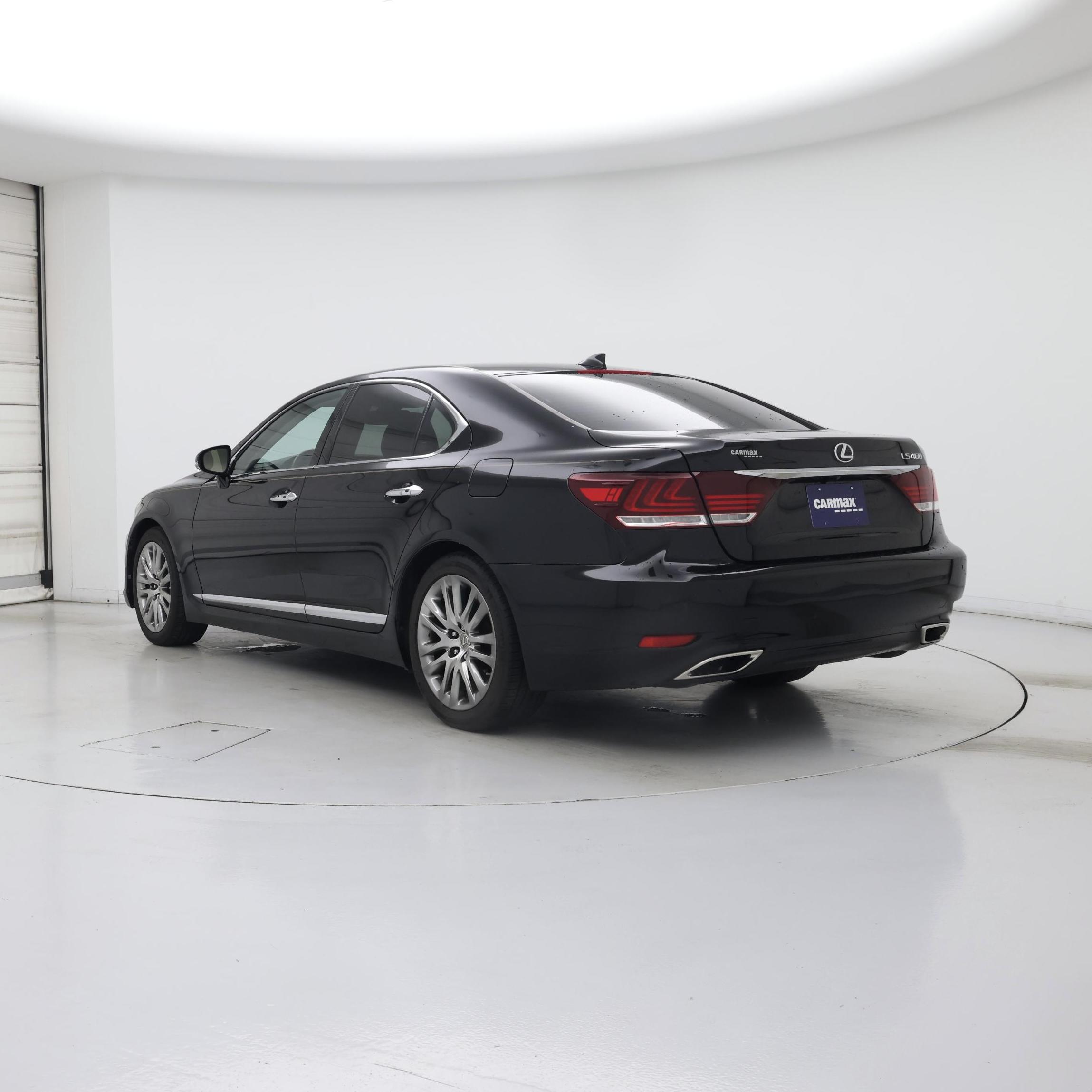 Thumbnail: 2016 Lexus LS - 2
