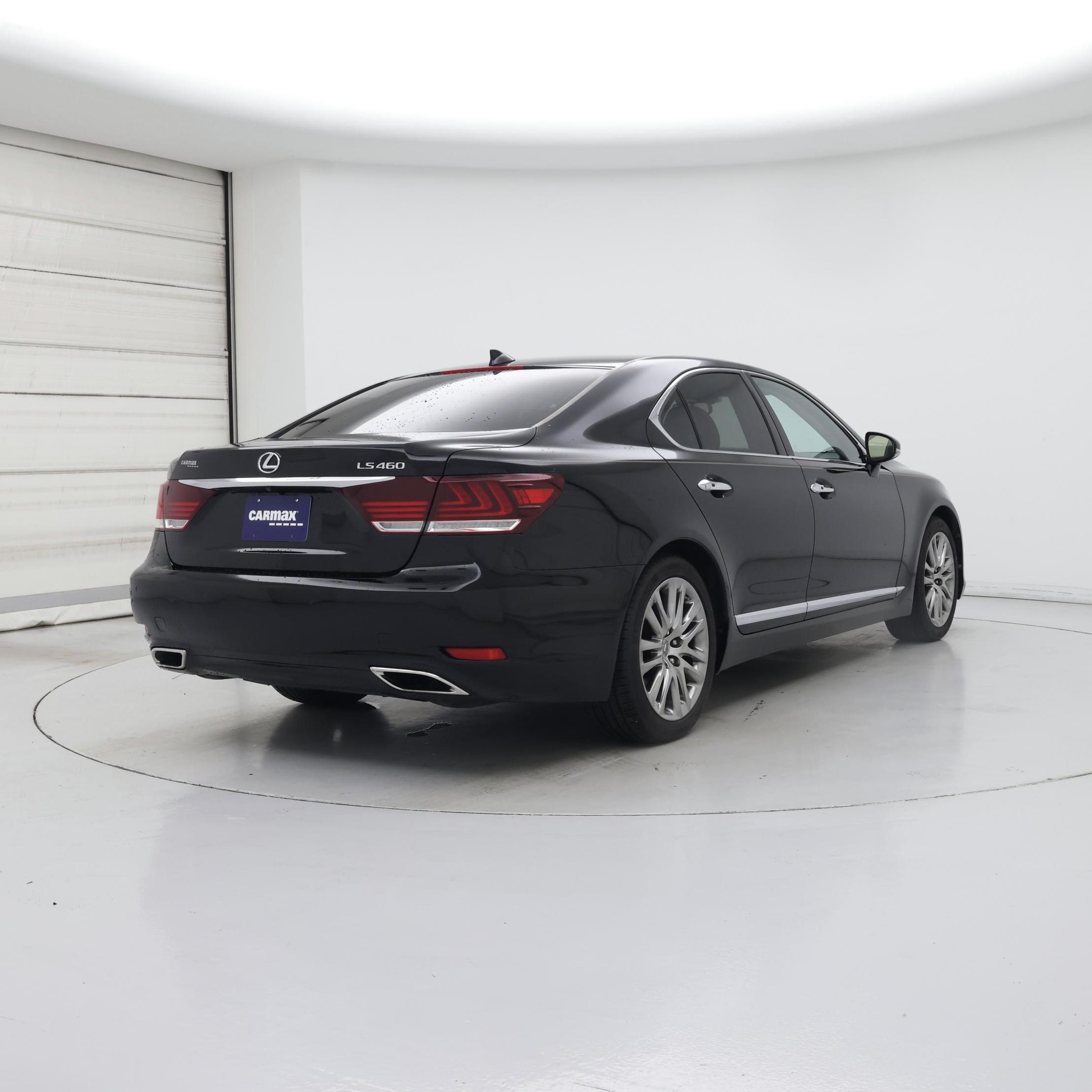 Thumbnail: 2016 Lexus LS - 8