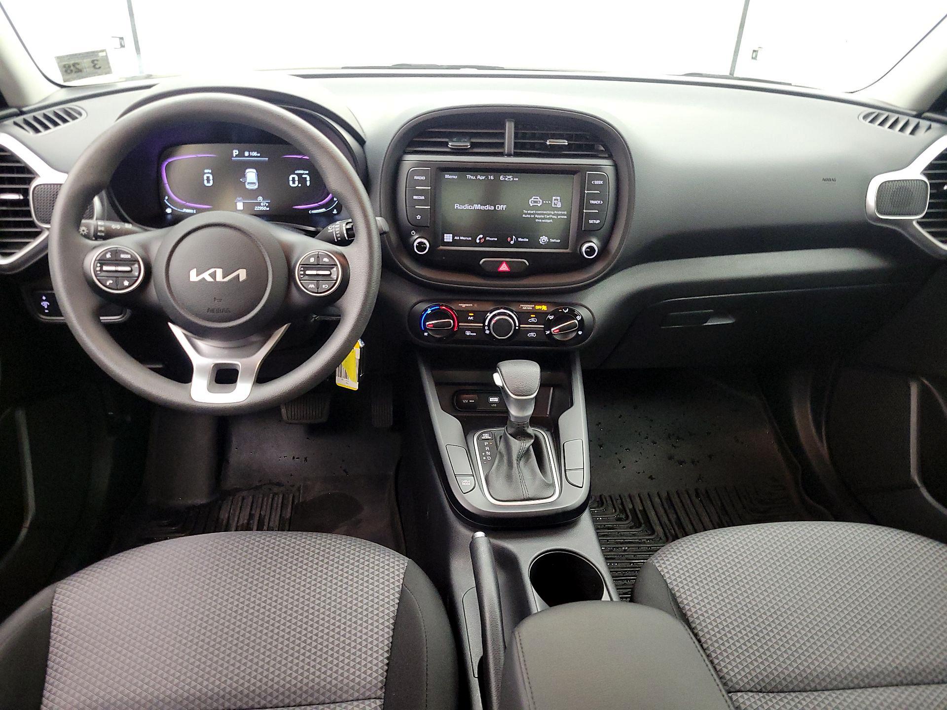 Thumbnail: 2023 Kia Soul - 9