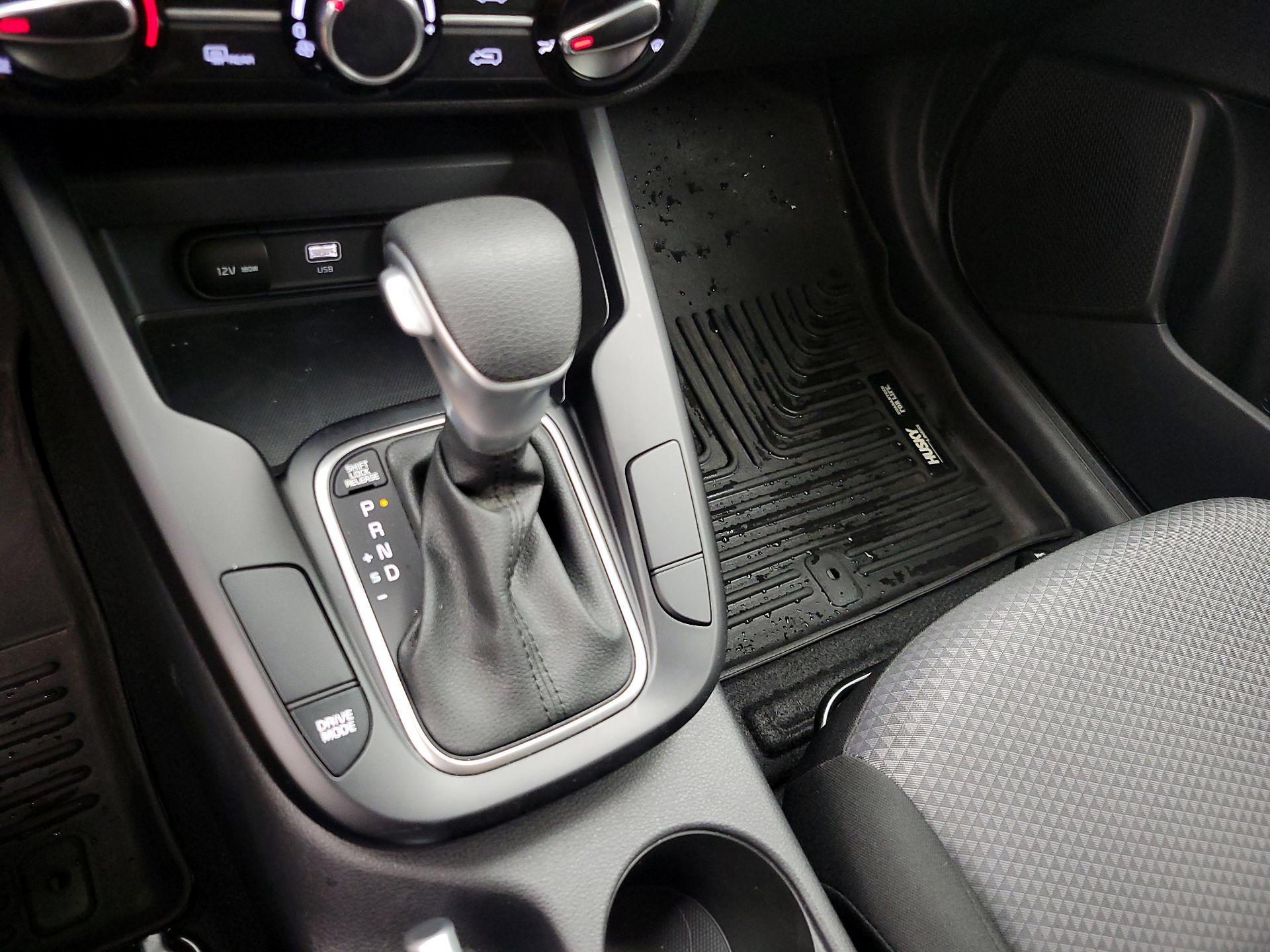 Thumbnail: 2023 Kia Soul - 18