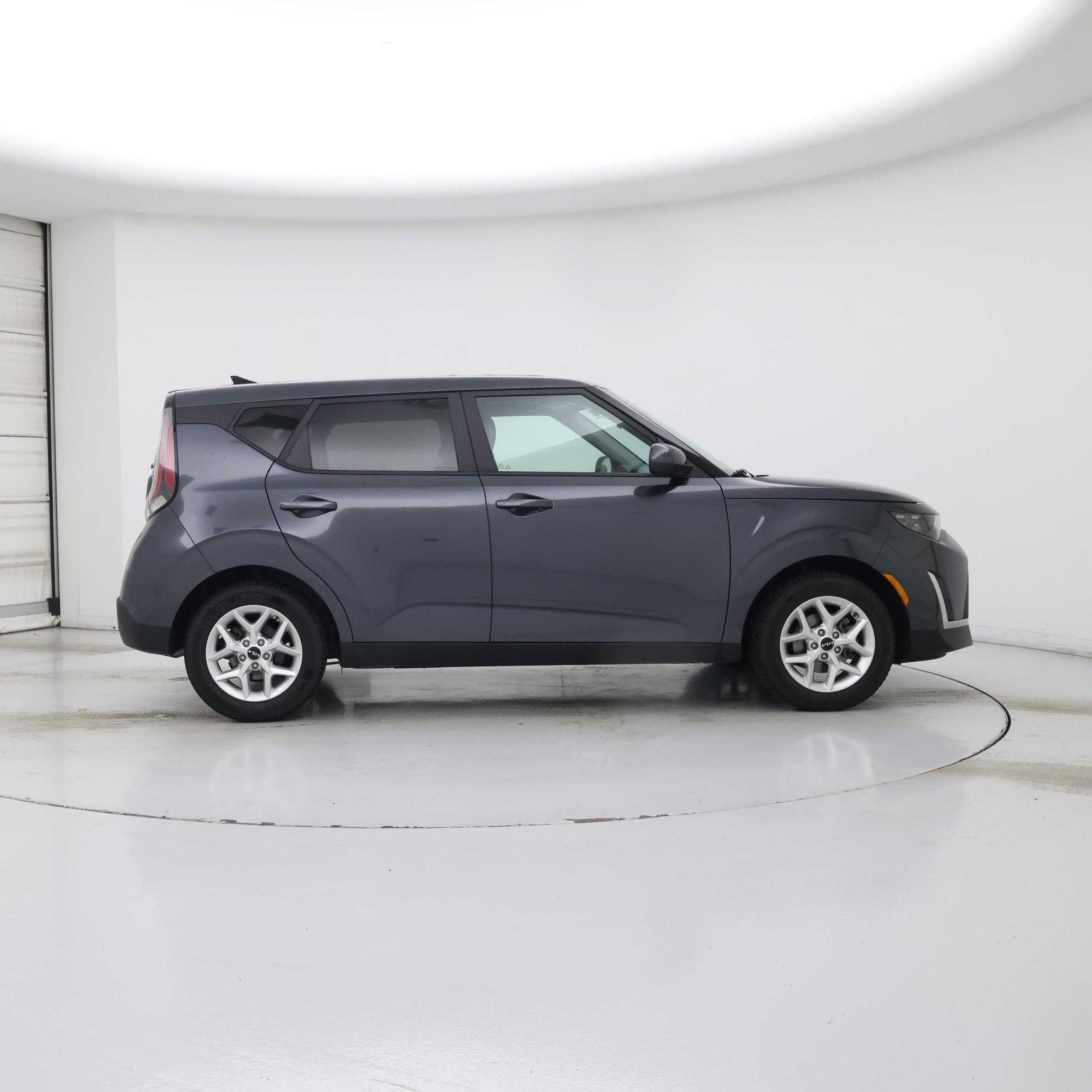 Thumbnail: 2023 Kia Soul - 7