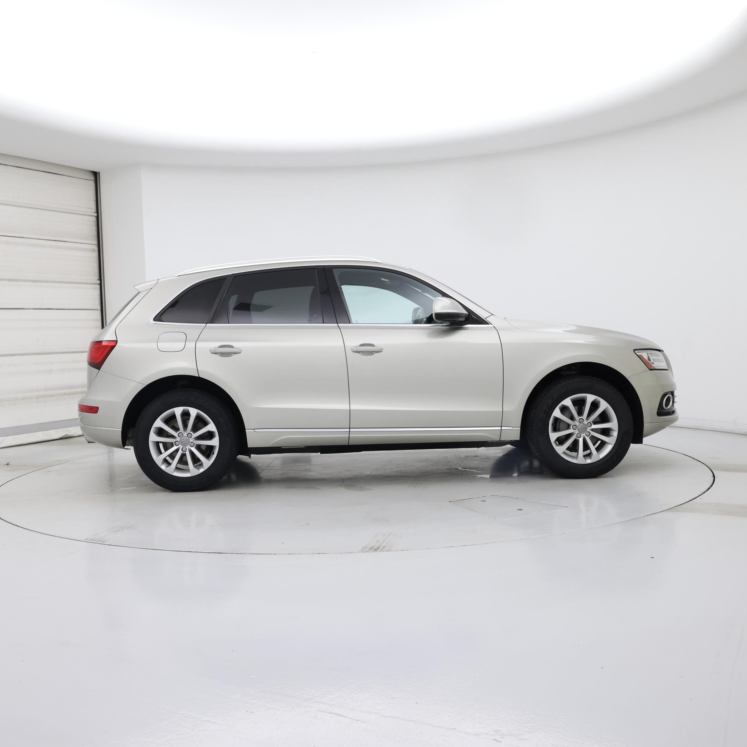 Thumbnail: 2015 Audi Q5 - 7