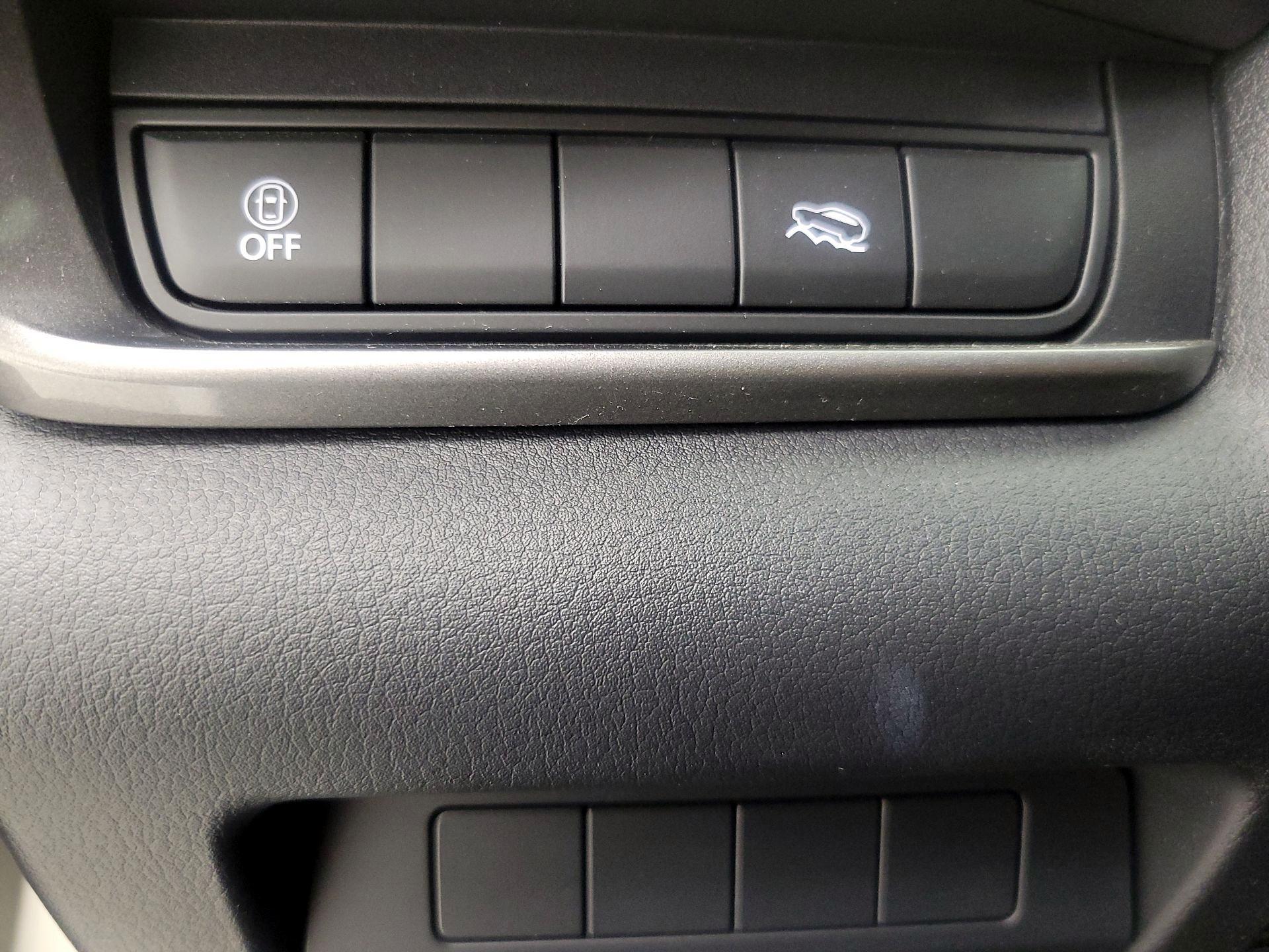 Thumbnail: 2022 Mazda CX-30 - 13