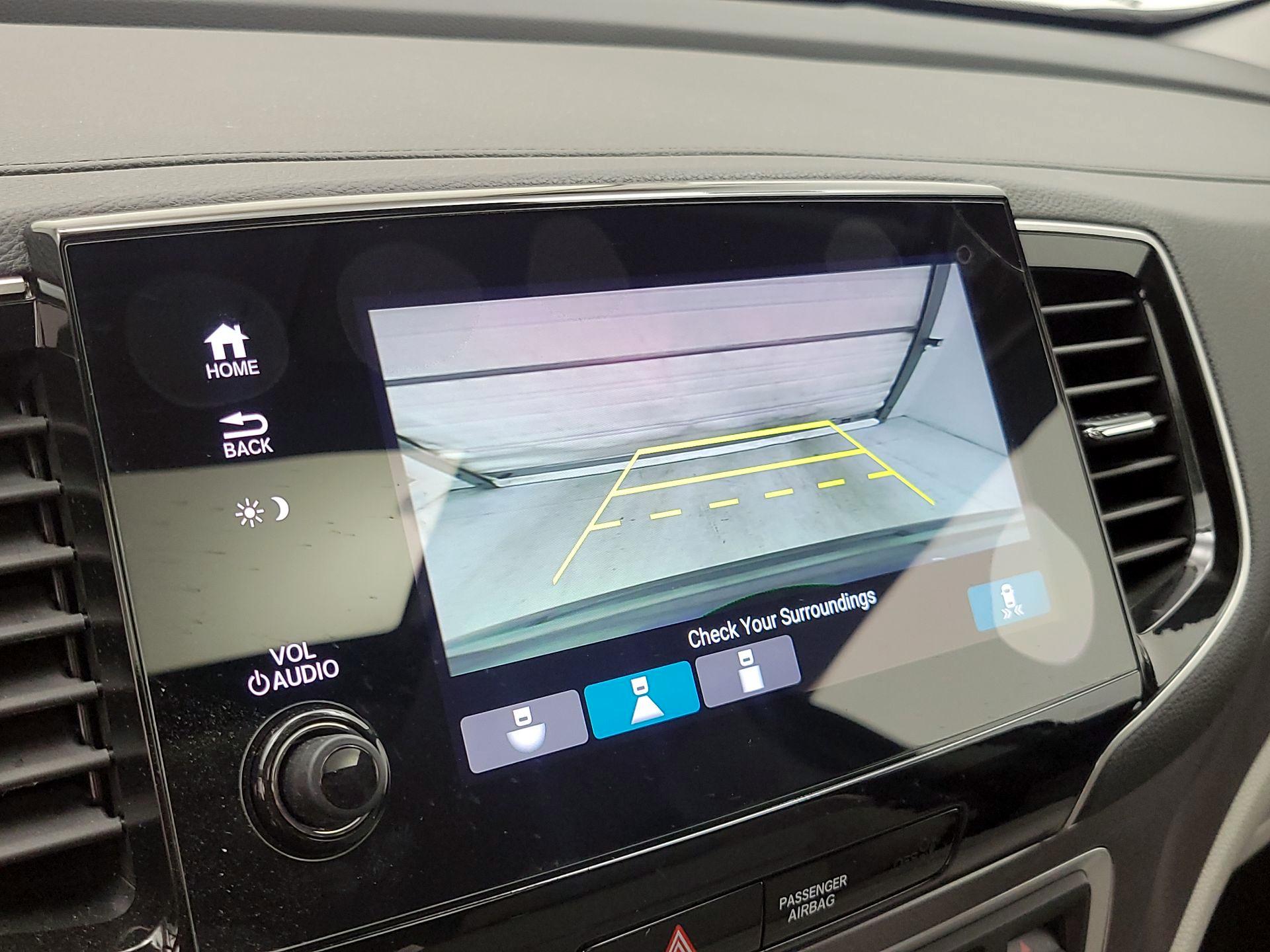 Thumbnail: 2020 Honda Pilot - 14