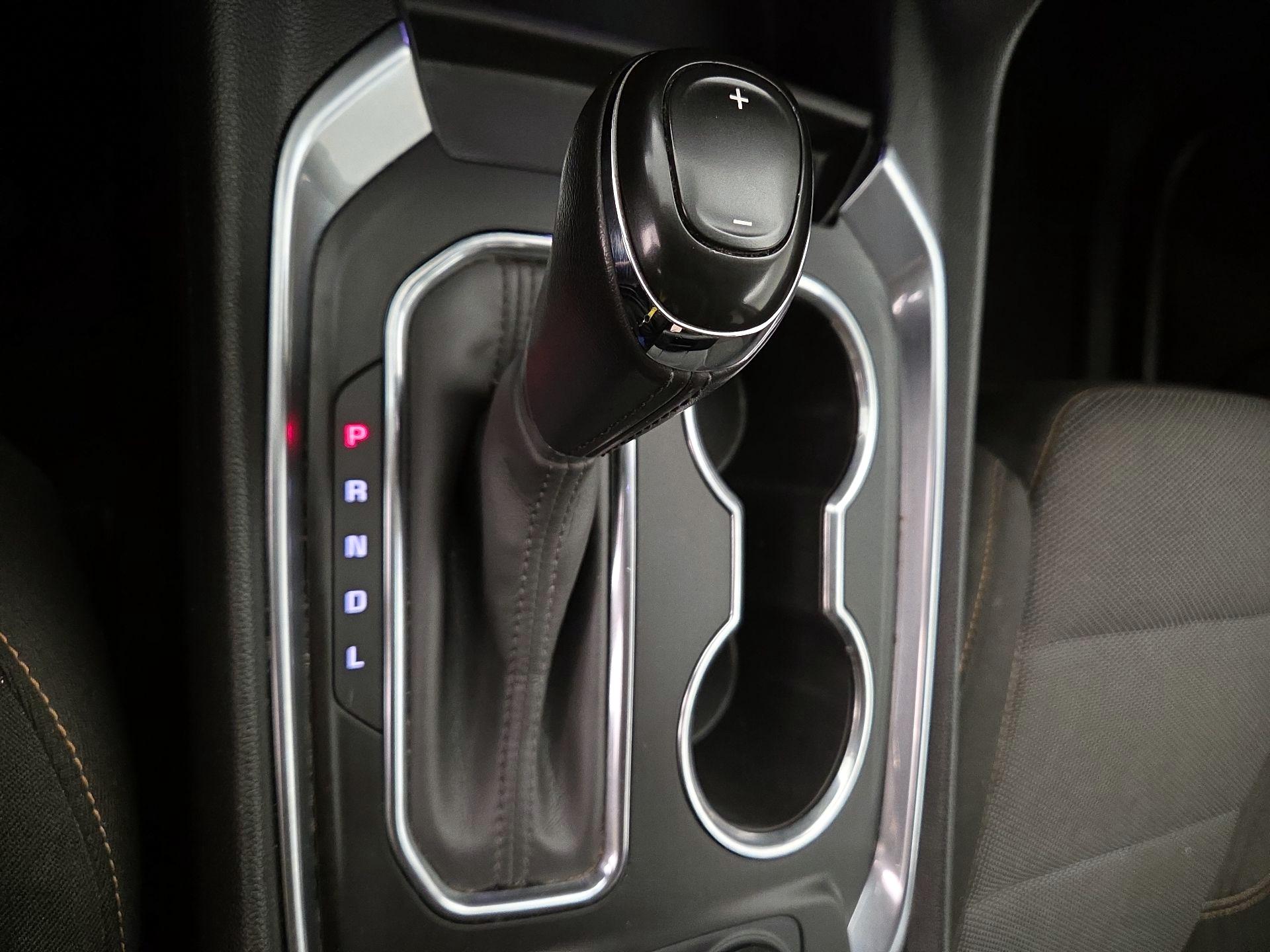 Thumbnail: 2020 Chevrolet Traverse - 17