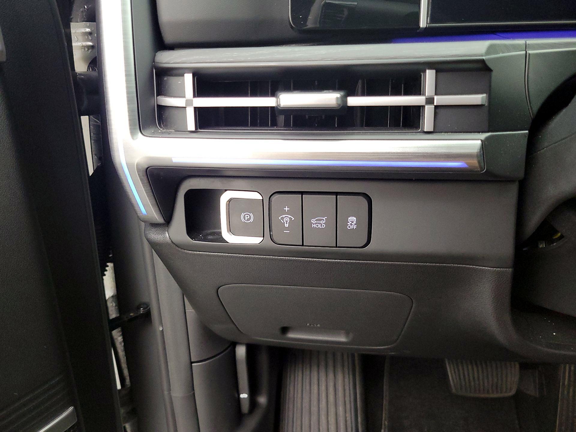 Thumbnail: 2025 Hyundai Santa Fe - 13