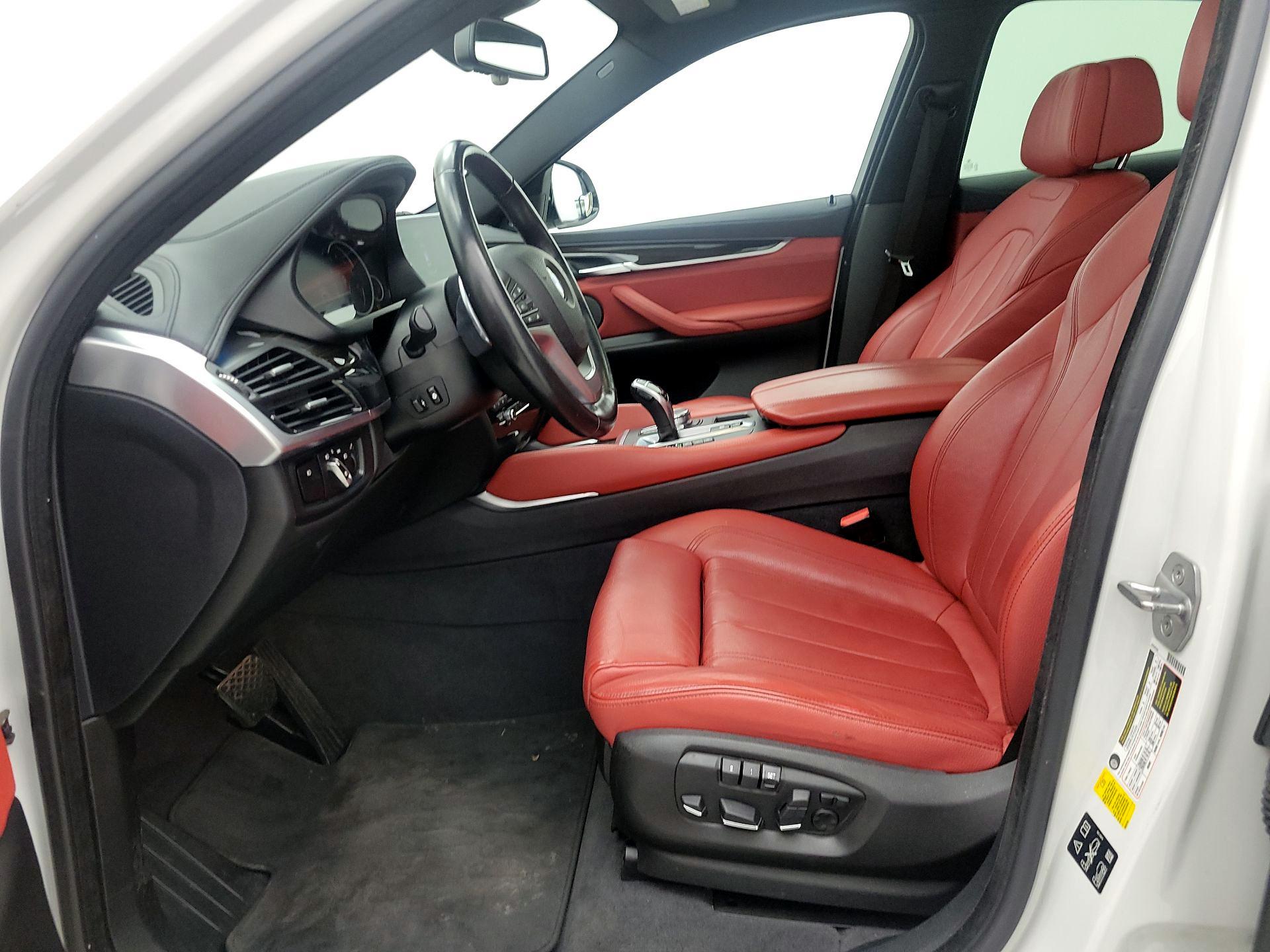 Thumbnail: 2019 BMW X6 - 11