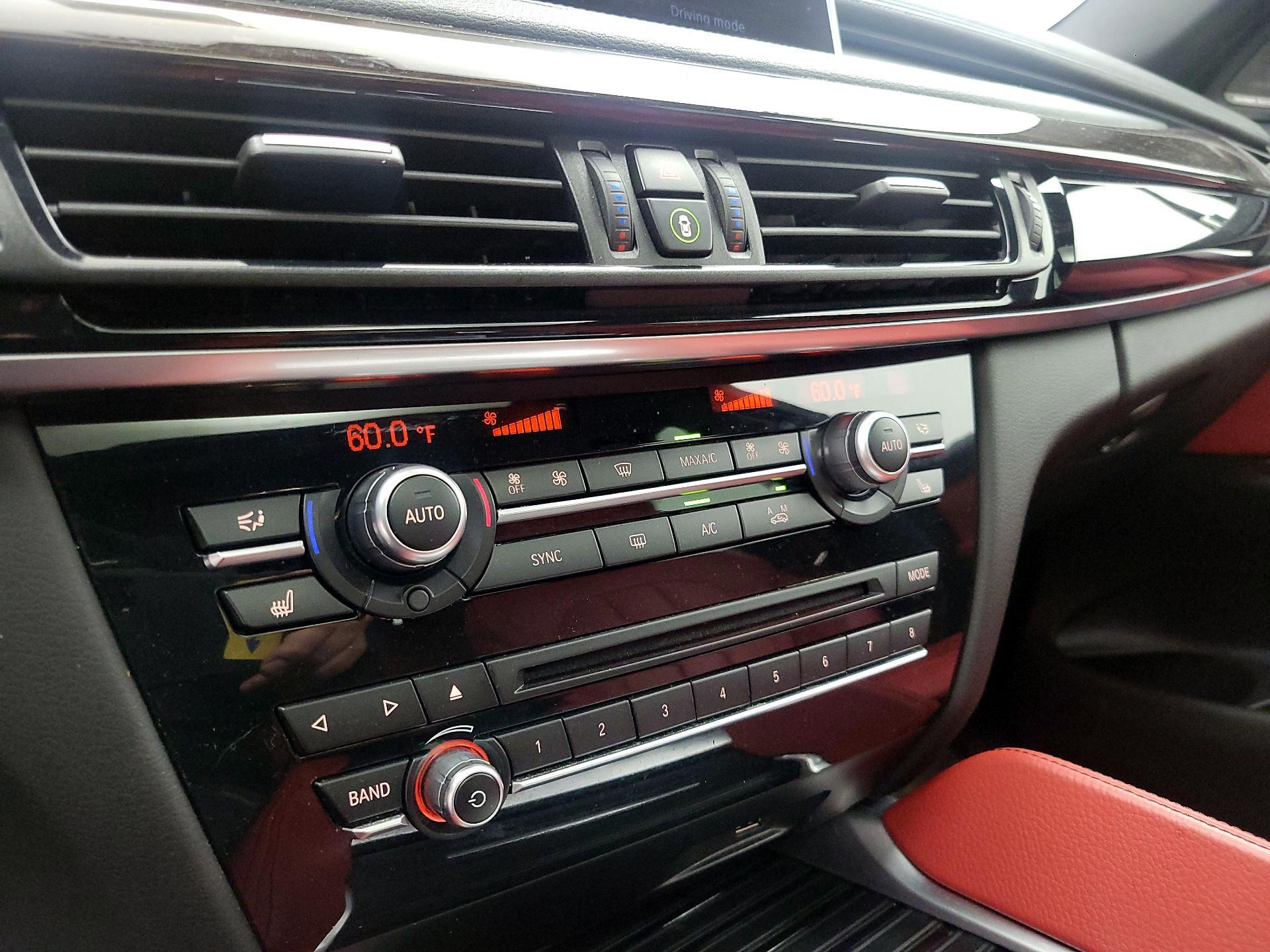 Thumbnail: 2019 BMW X6 - 15