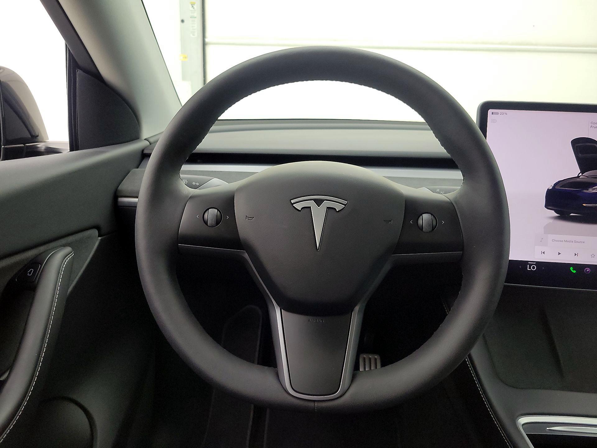 Thumbnail: 2022 Tesla Model Y - 10