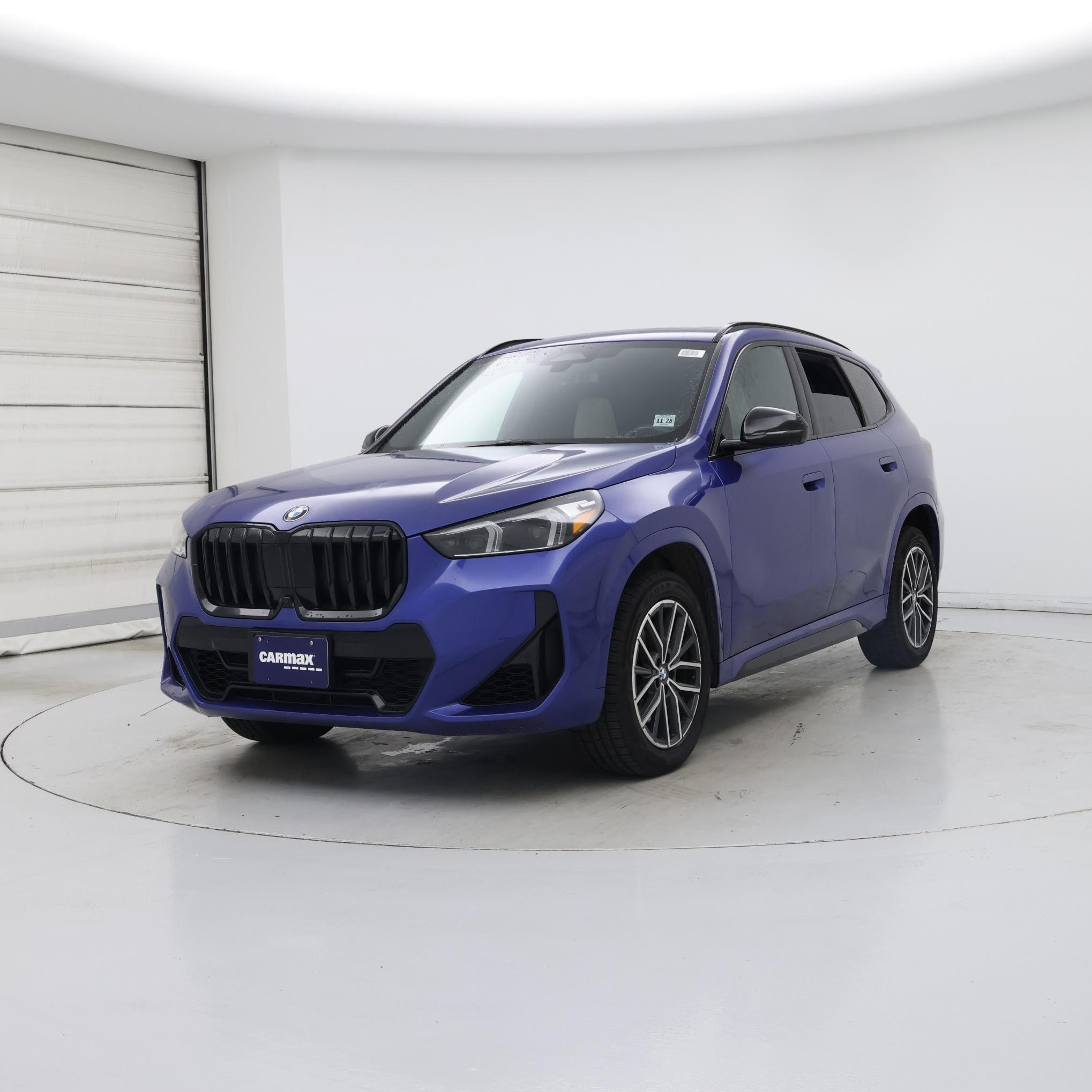 Thumbnail: 2023 BMW X1 - 4