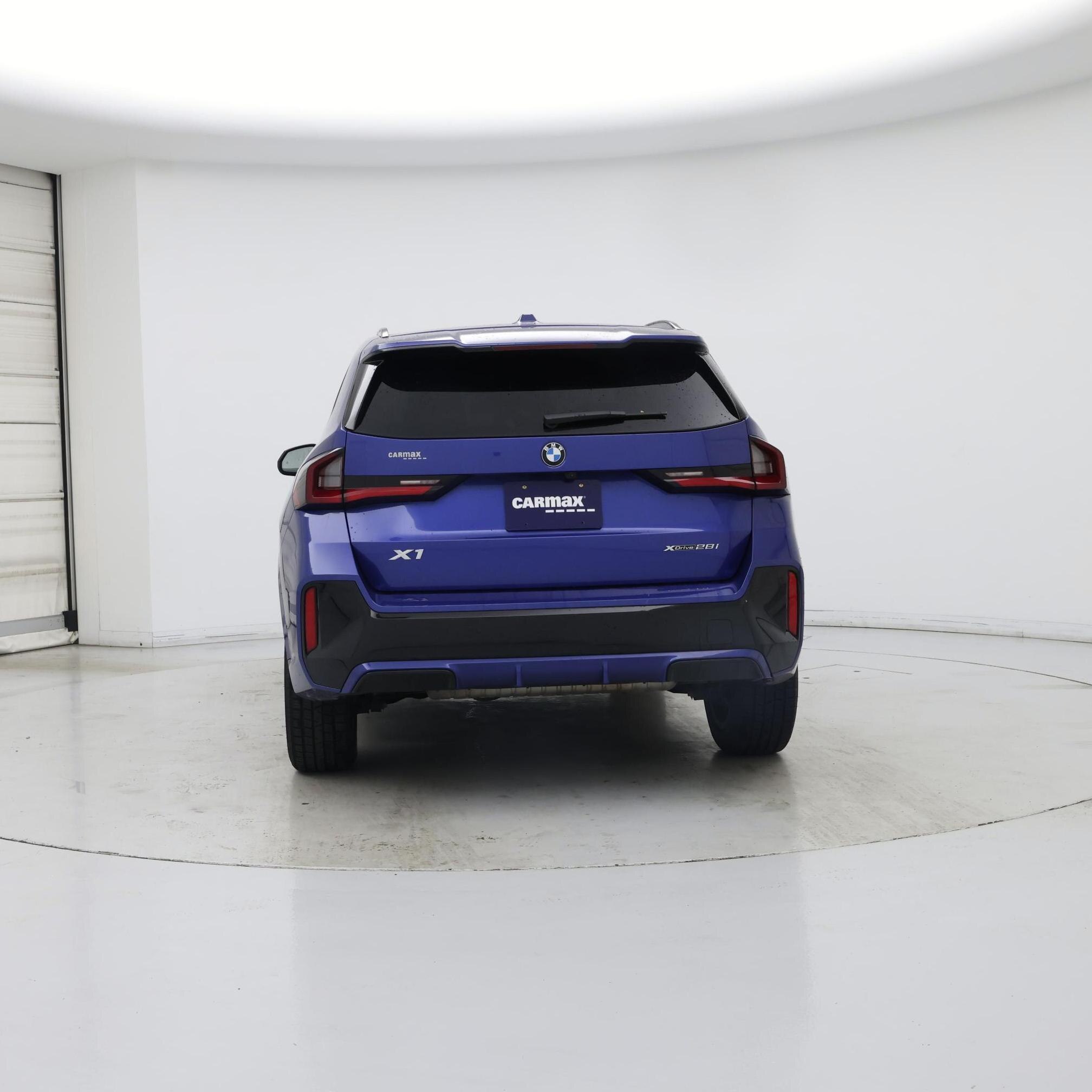 Thumbnail: 2023 BMW X1 - 6